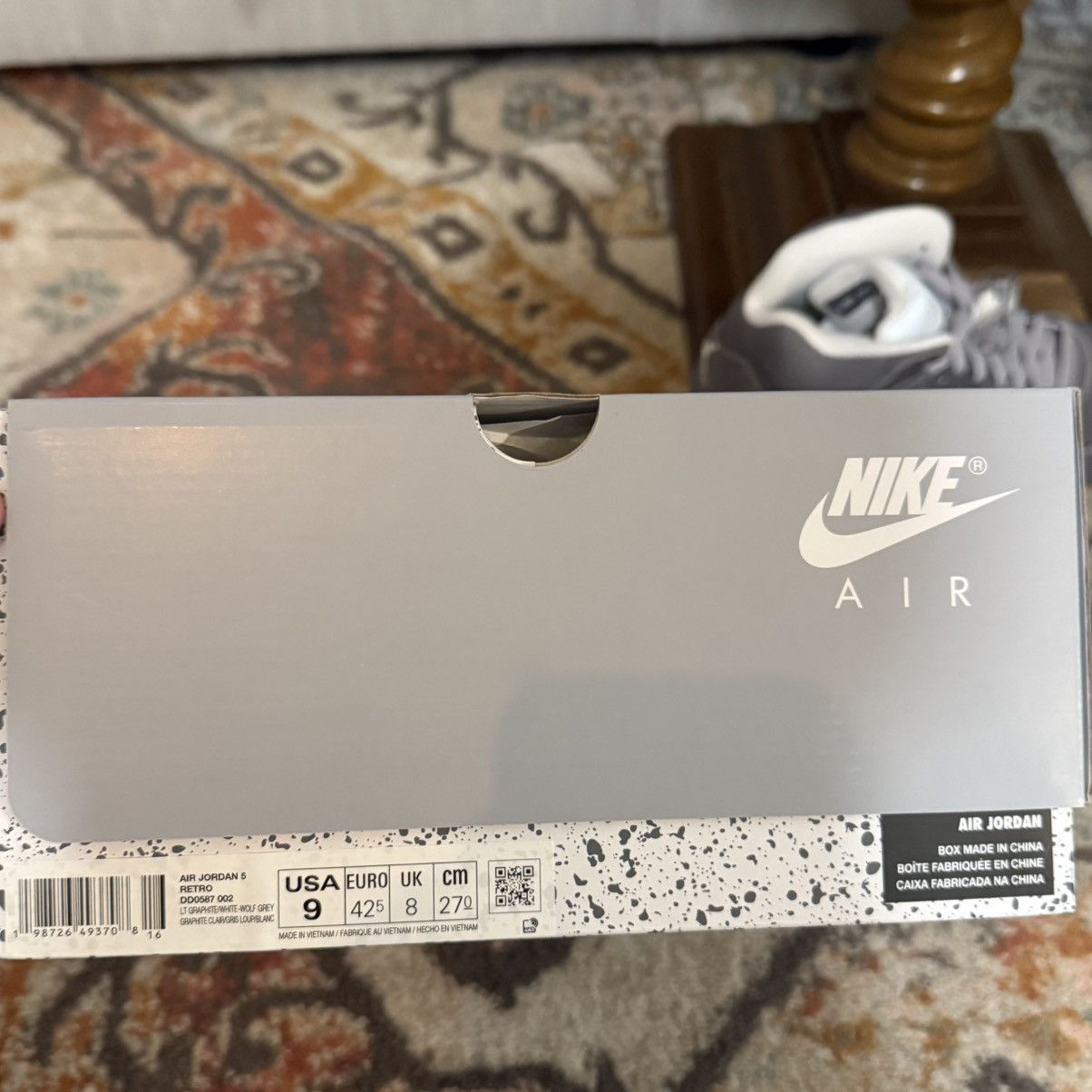 Nike Wolf Grey Jordan 5 Size US 9 / EU 42 - 8 Thumbnail