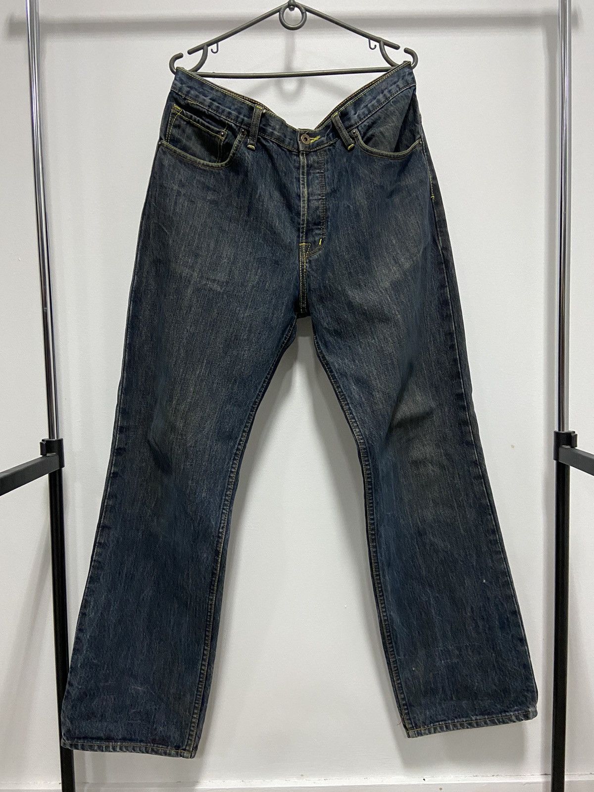 Von Dutch Von Dutch Vintage big Logo Pocket Y2K style street Size US 36 / EU 52 - 3 Thumbnail