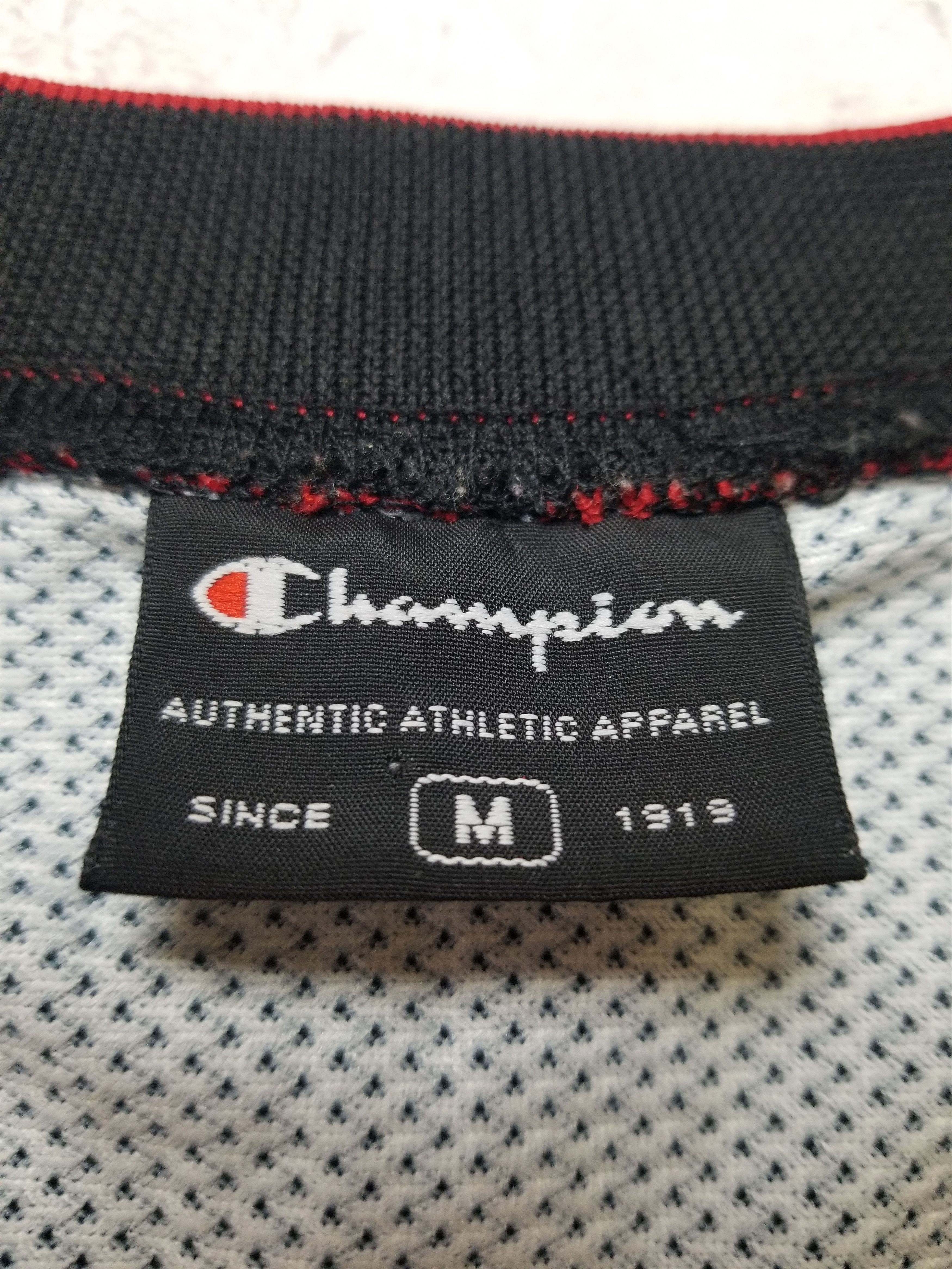 Champion Vintage Allen Iverson Philadelphia 76ers Black Jersey Size US M / EU 48-50 / 2 - 16 Thumbnail