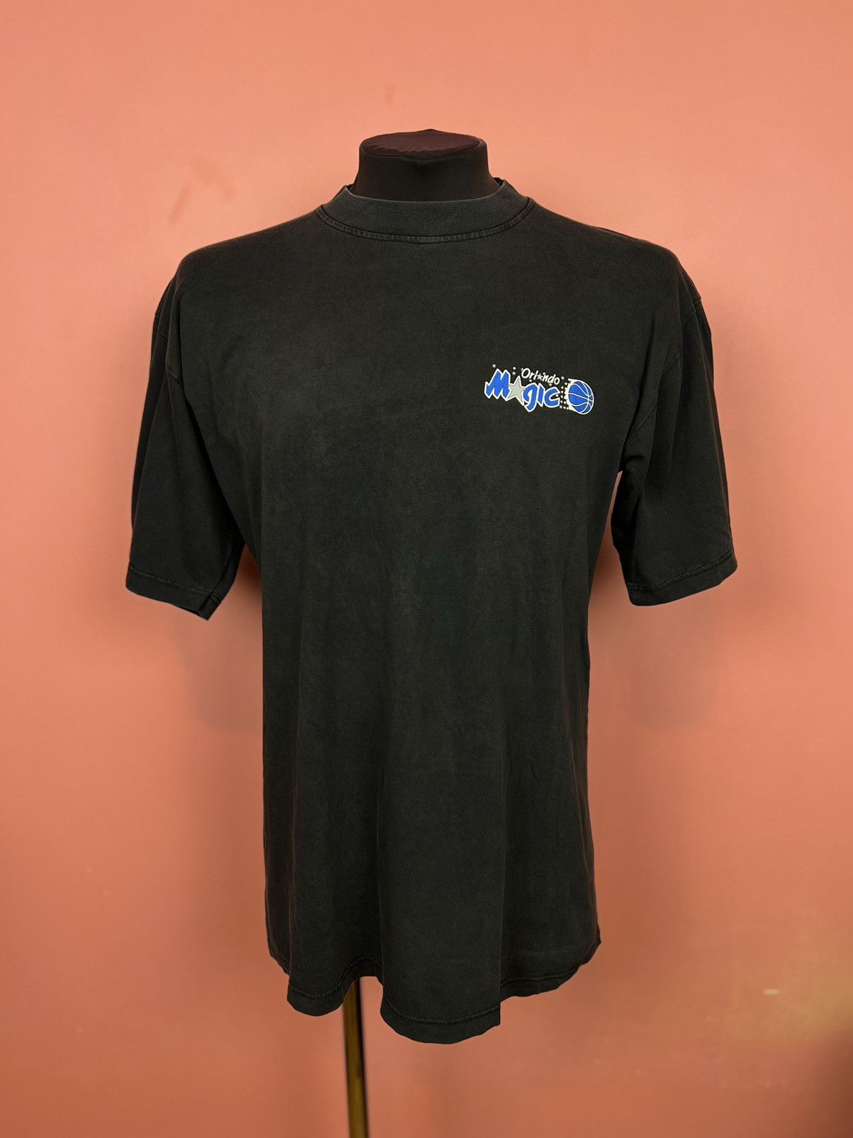 Vintage Orlando magic tee shirt streetwear basketball Size US L / EU 52-54 / 3 - 1 Thumbnail