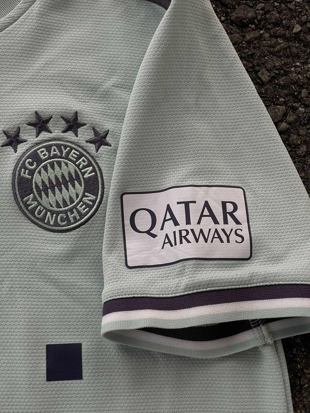 Adidas adidas FC Bayern Munchen away 2018/2019 Size US XS / EU 42 / 0 - 3 Thumbnail