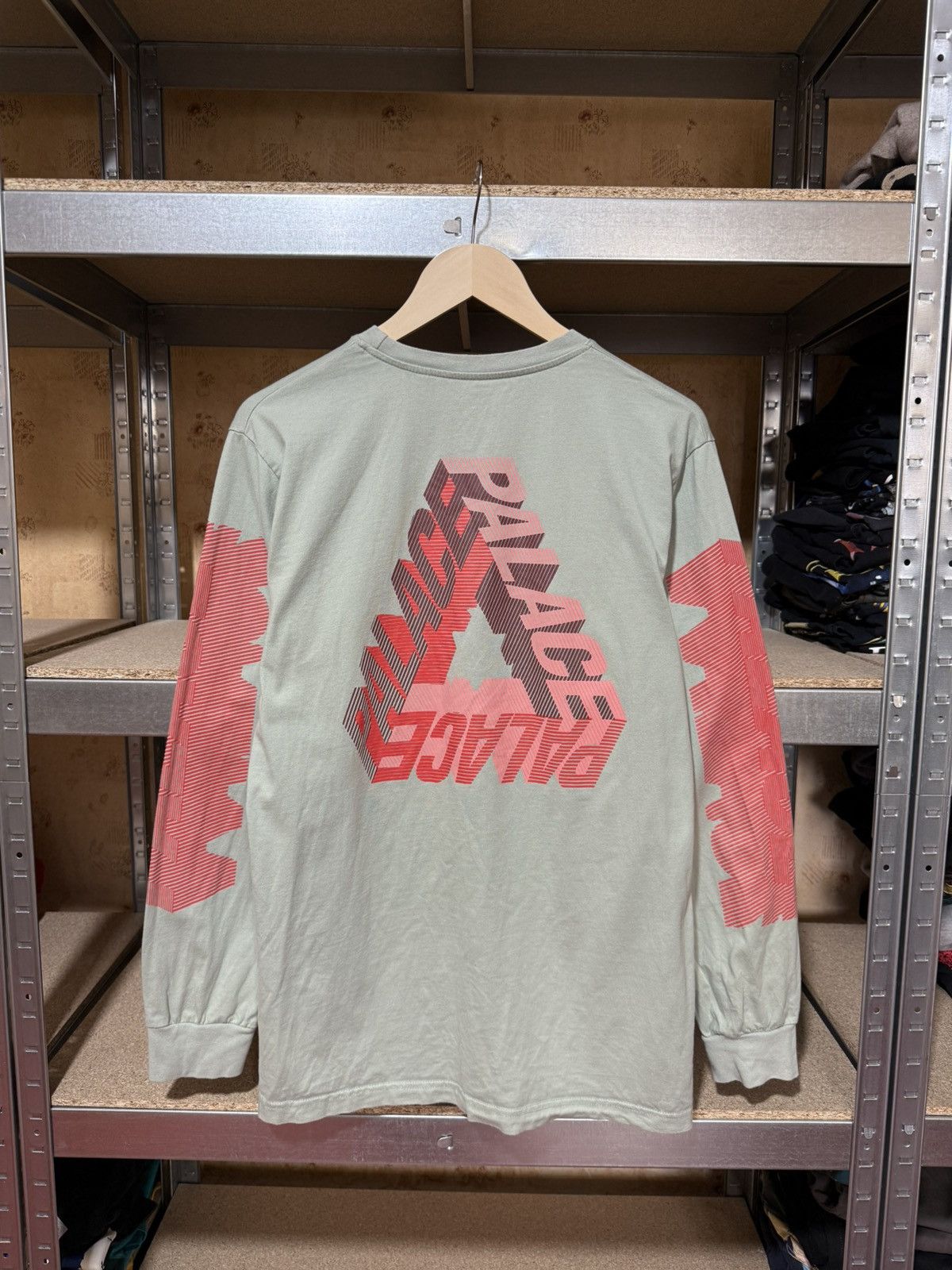 Palace Rare Palace P-3D Skate Gang Longsleeve T-Shirt Y2K Hype Size US L / EU 52-54 / 3 - 1 Thumbnail