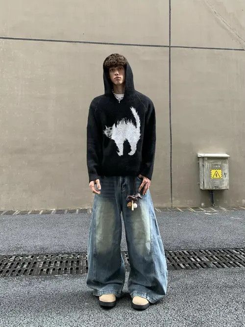 VIBE Black Cat Graphic Hoodie Sweater Size US M / EU 48-50 / 2 - 7 Thumbnail
