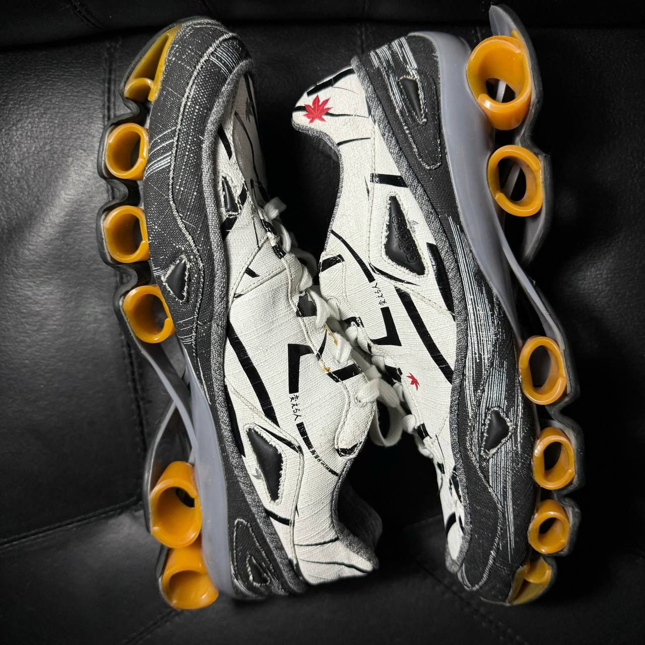 Adidas × Raf Simons 9,5us adidas raf simons bounce white Size US 9.5 / EU 42-43 - 9 Thumbnail