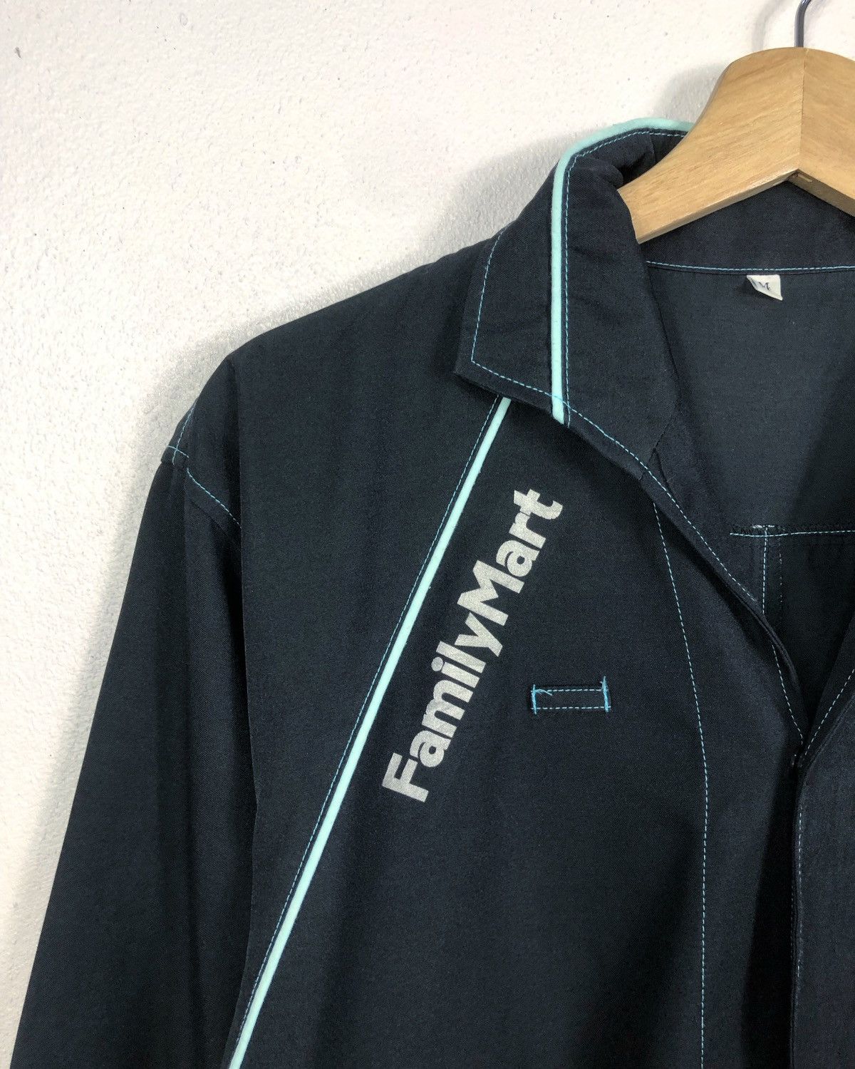 Japanese Brand Rare Vintage Family Mart Uniform Button Ups Shirt Size US M / EU 48-50 / 2 - 3 Thumbnail