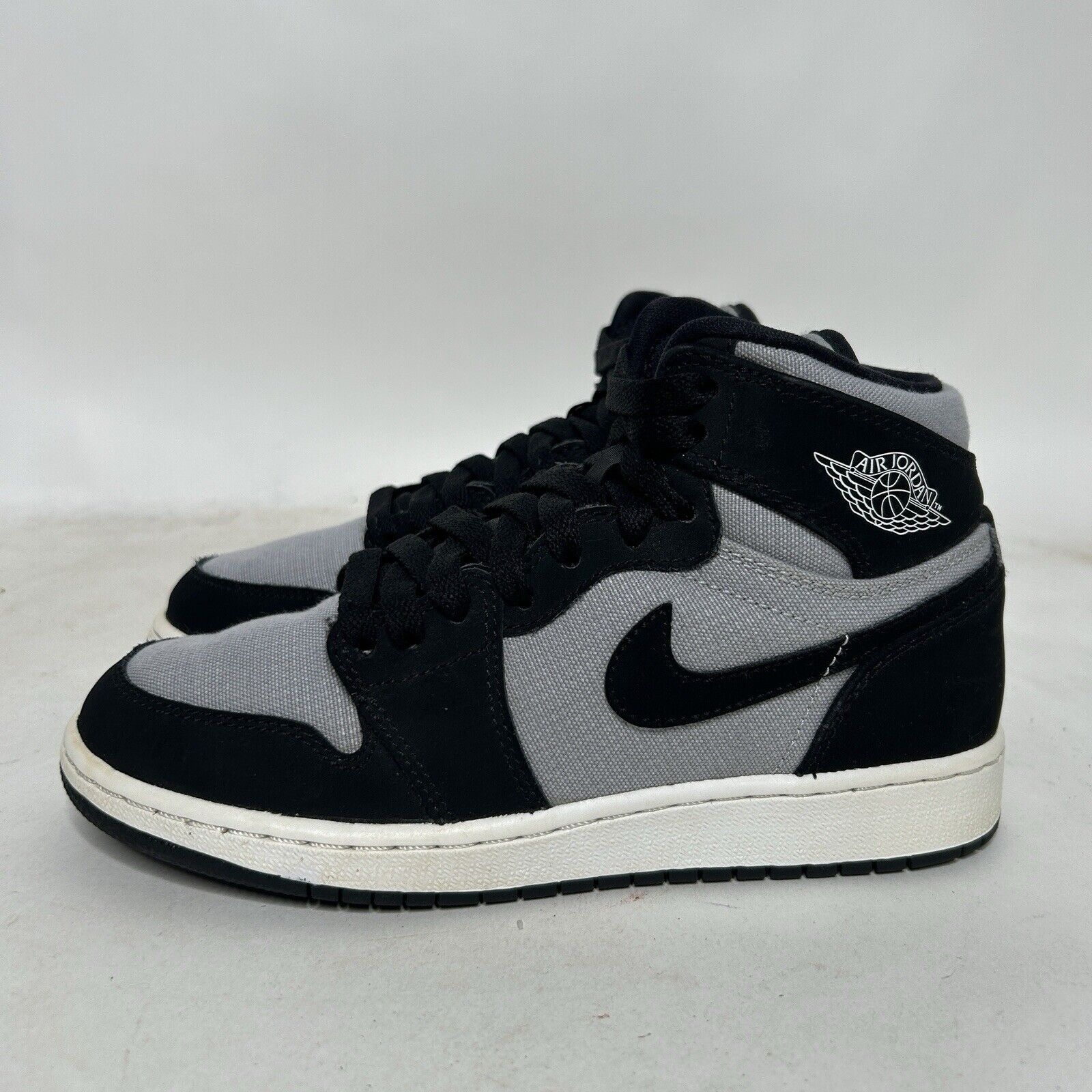 Nike Nike Air Jordan 1 Retro High GS “Wolf Grey” 2024 Size US 5.5 / IT 35.5 - 6 Thumbnail