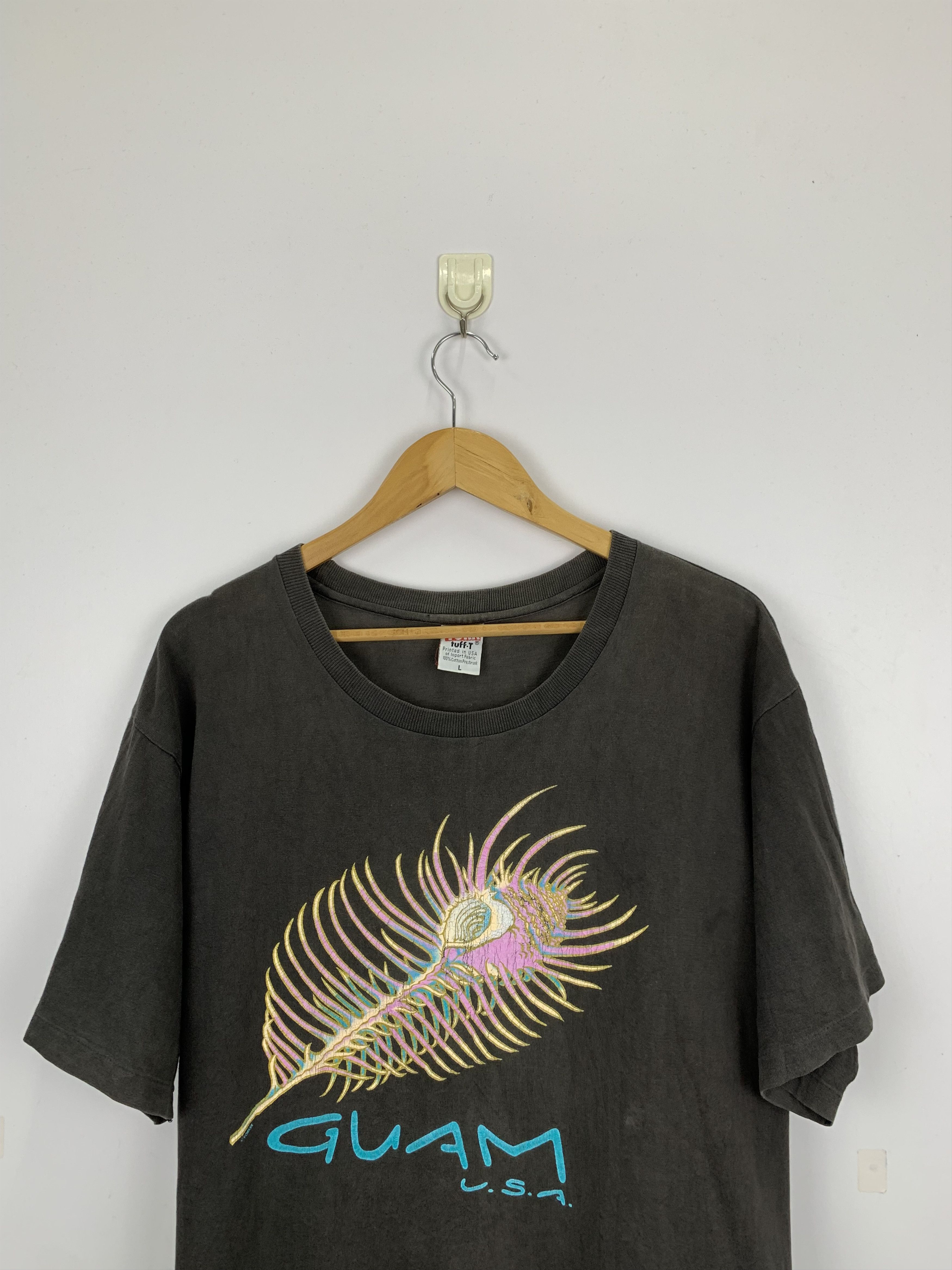 Other Vintage 90s Guam Usa Hawaii T Shirt TA0117 Size US L / EU 52-54 / 3 - 2 Thumbnail