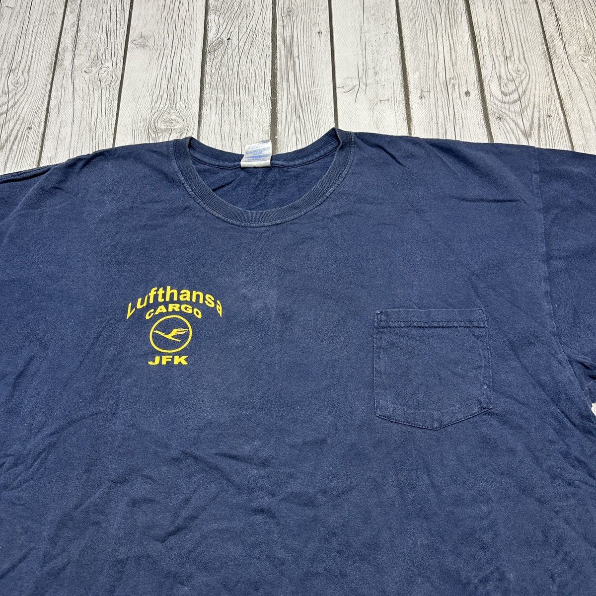 Gildan Lufthansa tee Size US XXL / EU 58 / 5 - 3 Thumbnail