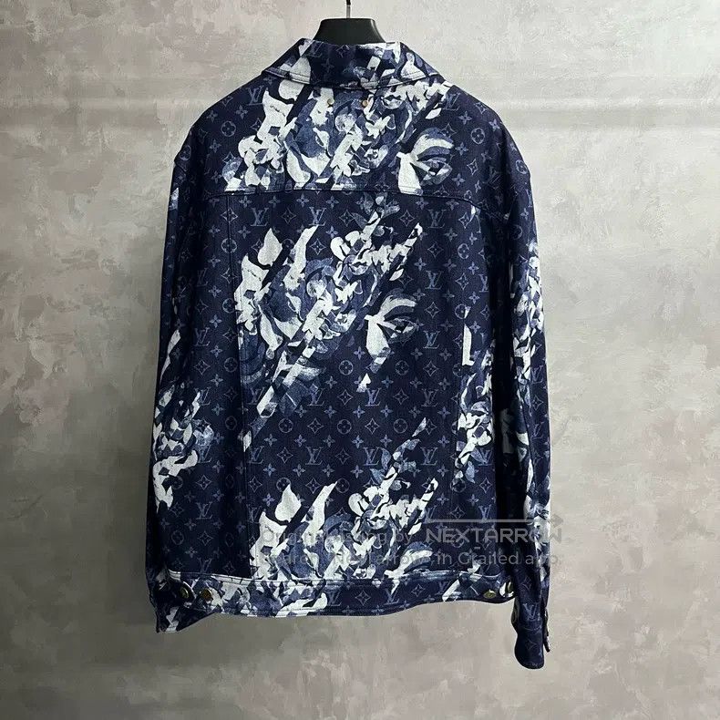 Louis Vuitton Louis Vuitton Blue Logo full-print single-breasted jacket Size US XL / EU 56 / 4 - 5 Thumbnail