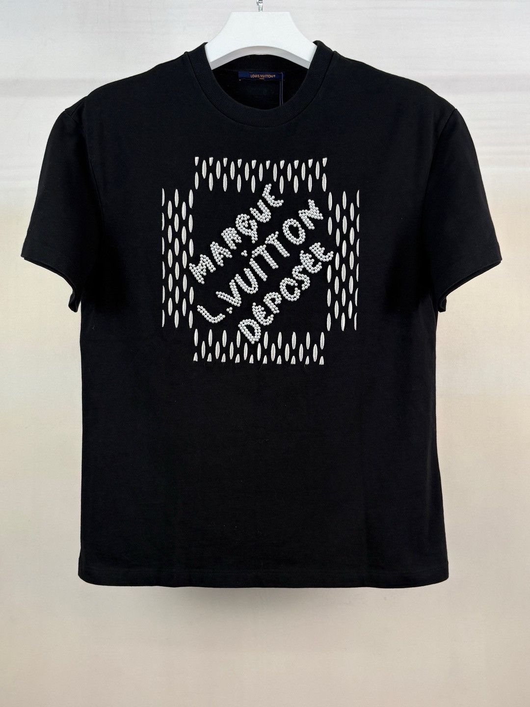Louis Vuitton Louis Vuitton Beaded Logo T-Shirt Black Size L Size US L / EU 52-54 / 3 - 1 Thumbnail