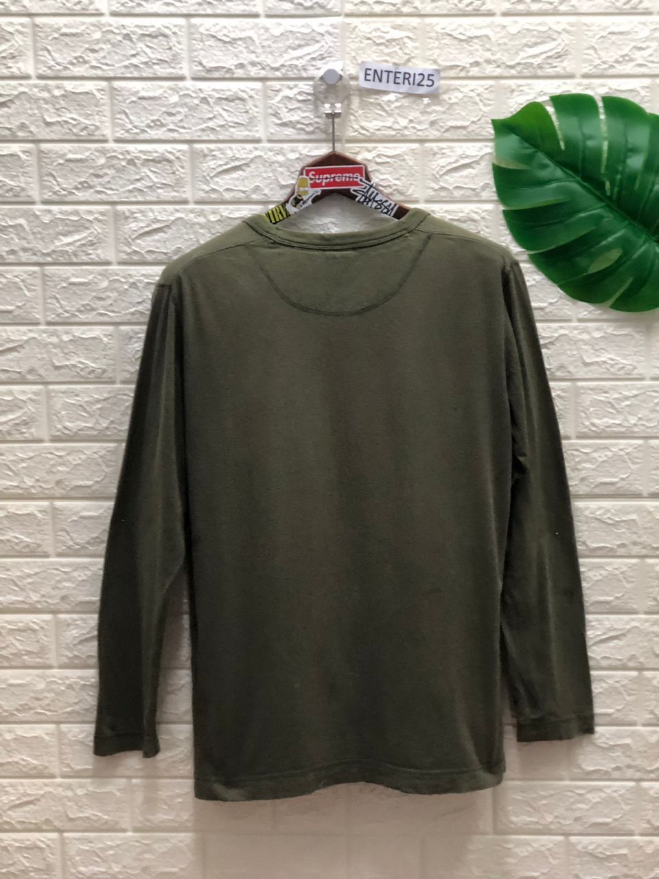Vintage vintage Uniqlo Original wash for comfort sweater army green Size US L / EU 52-54 / 3 - 9 Thumbnail