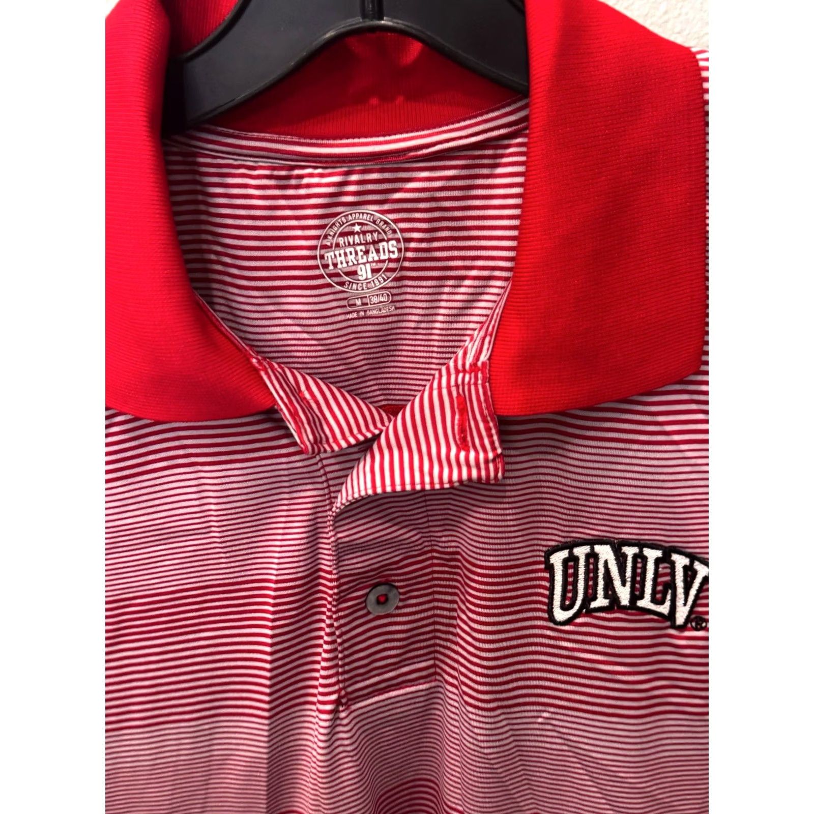 Vintage Rivalry Threads Red Stripe UNLV POLO SHIRT Medium M Mens Polo Shirt Red Stripe UNLV Polo Shirt M Size US M / EU 48-50 / 2 - 4 Thumbnail