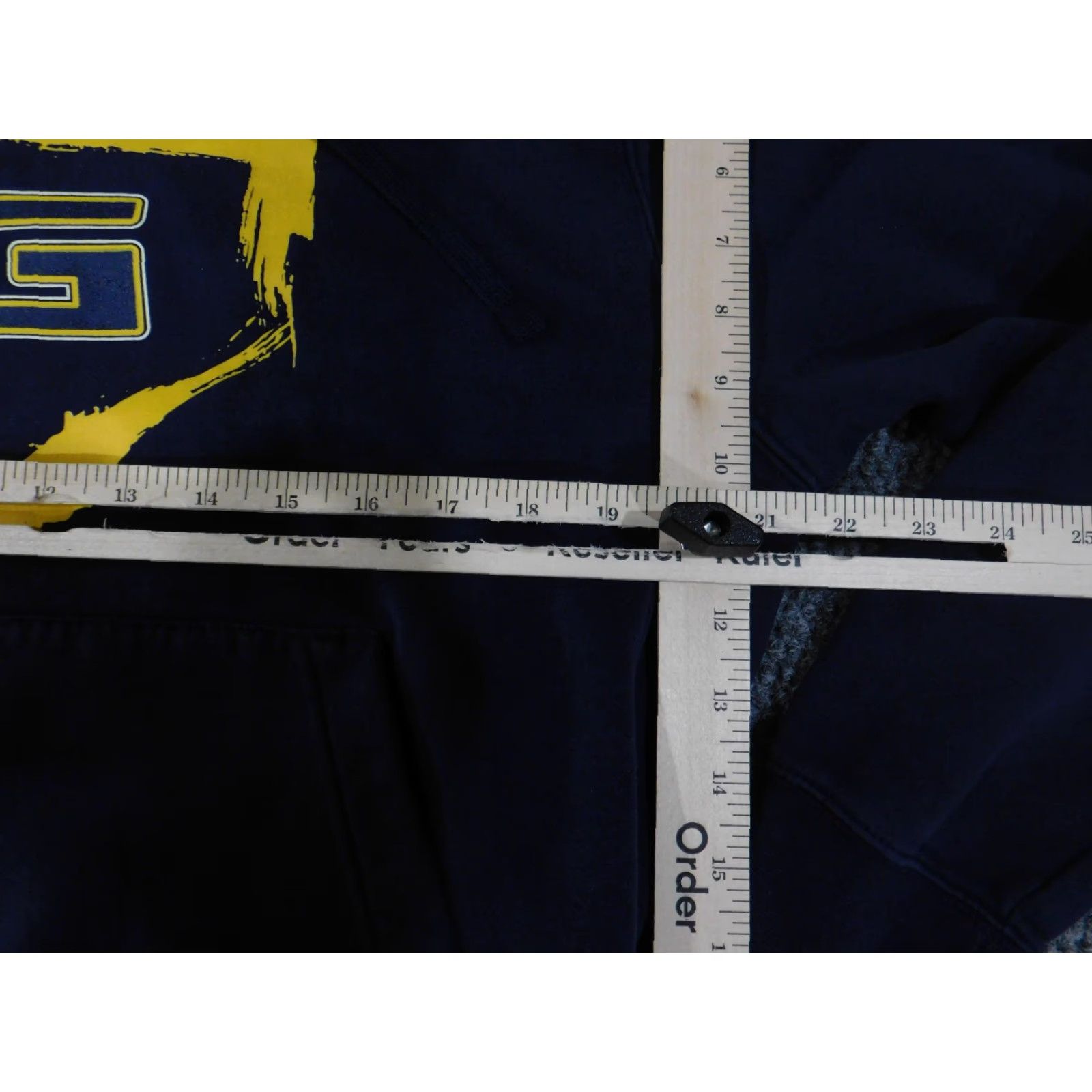 Nike Nike Hoodie Mens Small Navy Blue G Logo Pullover Sweatshirt S Sweatshirt Nike Sportswear Hooded Pockets Logo Warm All Seasons Sports Mens Size US S / EU 44-46 / 1 - 6 Thumbnail