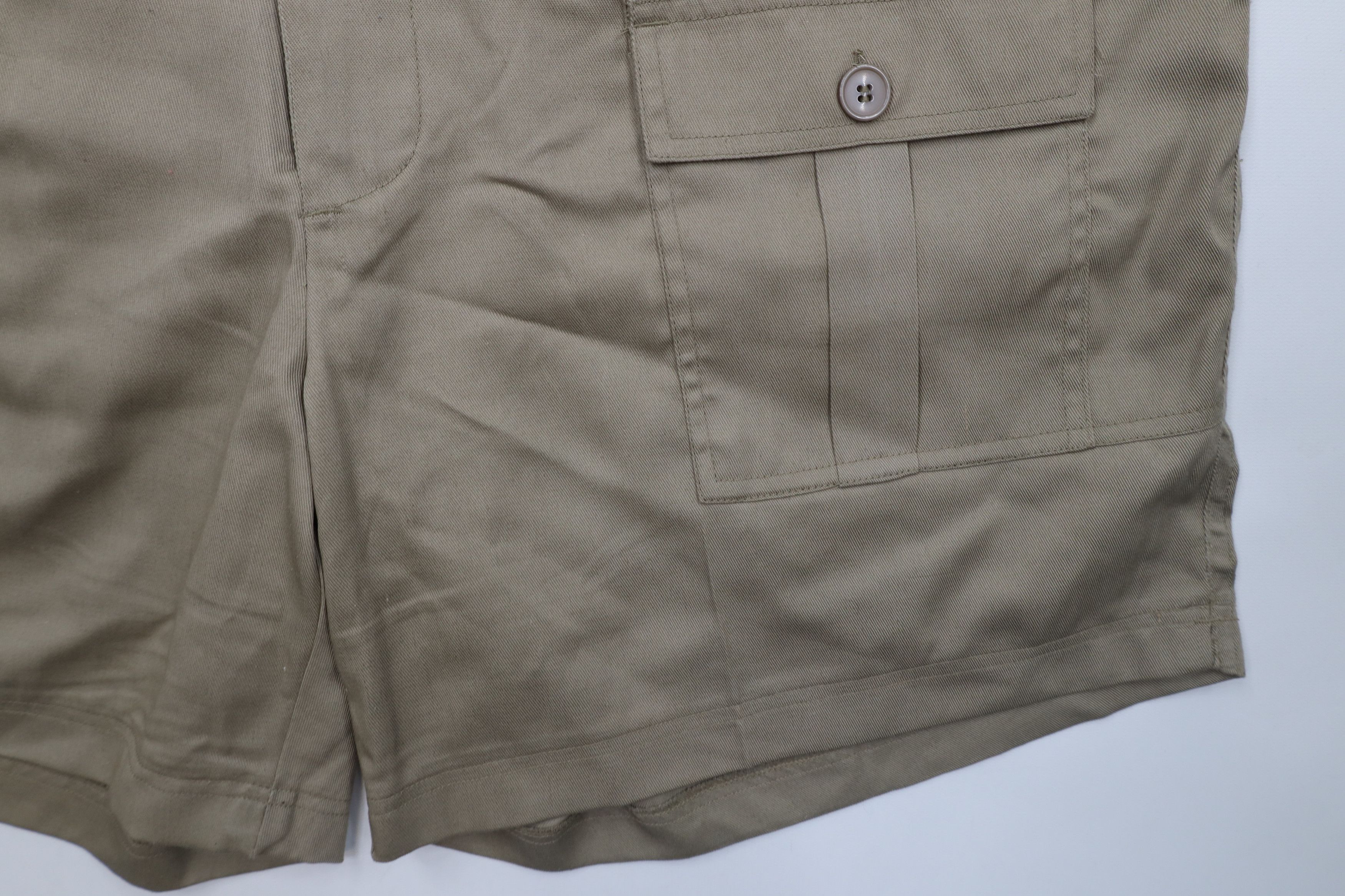 Vintage Deadstock Vintage 90s Streetwear Front Pocket Cargo Shorts Size US 40 / EU 56 - 8 Thumbnail