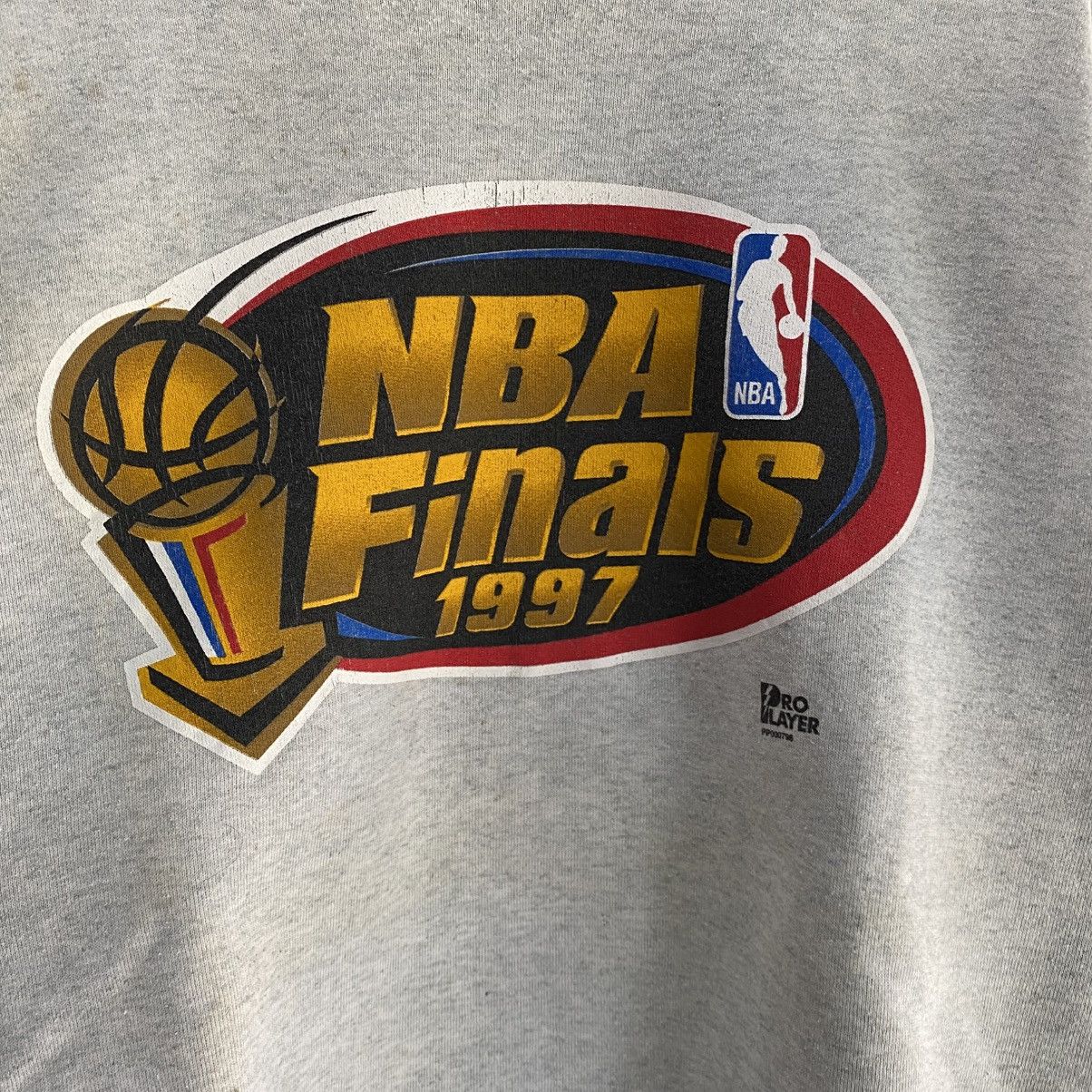 Pro Player × Vintage Vintage 1997 NBA Finals Crewneck Sweatshirt Size L Size US L / EU 52-54 / 3 - 5 Thumbnail