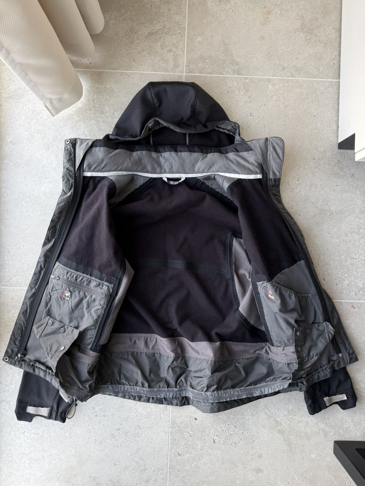 Salomon Vintage Salomon Men’s Gore-Tex Ski Jacket Size US S / EU 44-46 / 1 - 10 Thumbnail