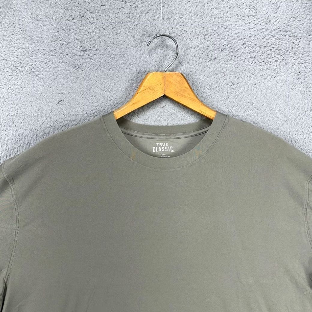 Vintage True Classic T-Shirt Adult XL Short Sleeve Tee Men NEW Light Grey Stretch Casual Shirt Size US XL / EU 56 / 4 - 5 Thumbnail