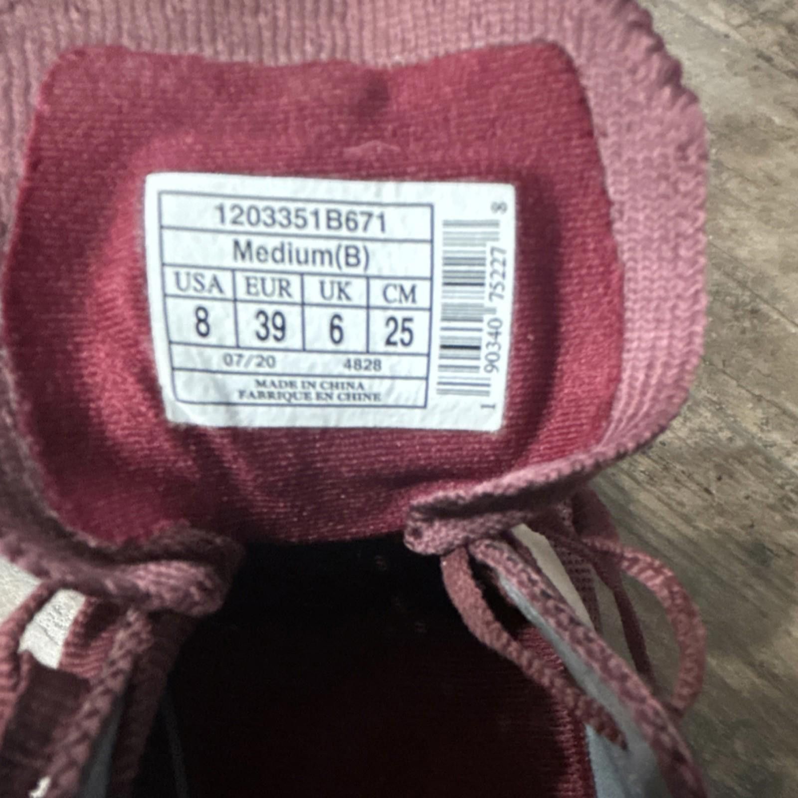 Brooks Brooks Levitate Nocturne Purple Pink Running 120335-1B-671 Size US 8 / IT 38 - 7 Thumbnail