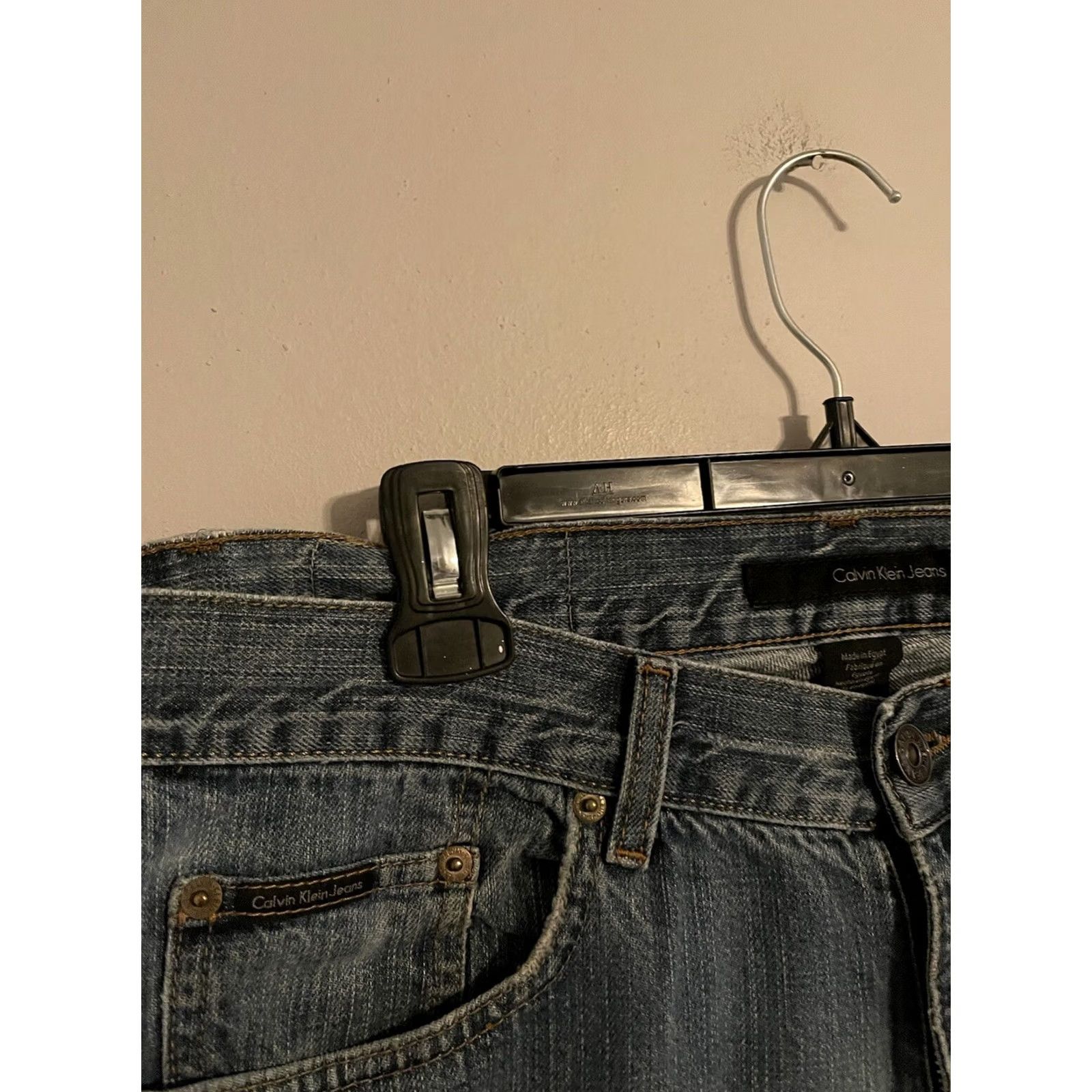 Calvin Klein Calvin Klein Jeans Straight Leg Medium Wash Denim Mens 32 (33x30) Size US 32 / EU 48 - 2 Thumbnail