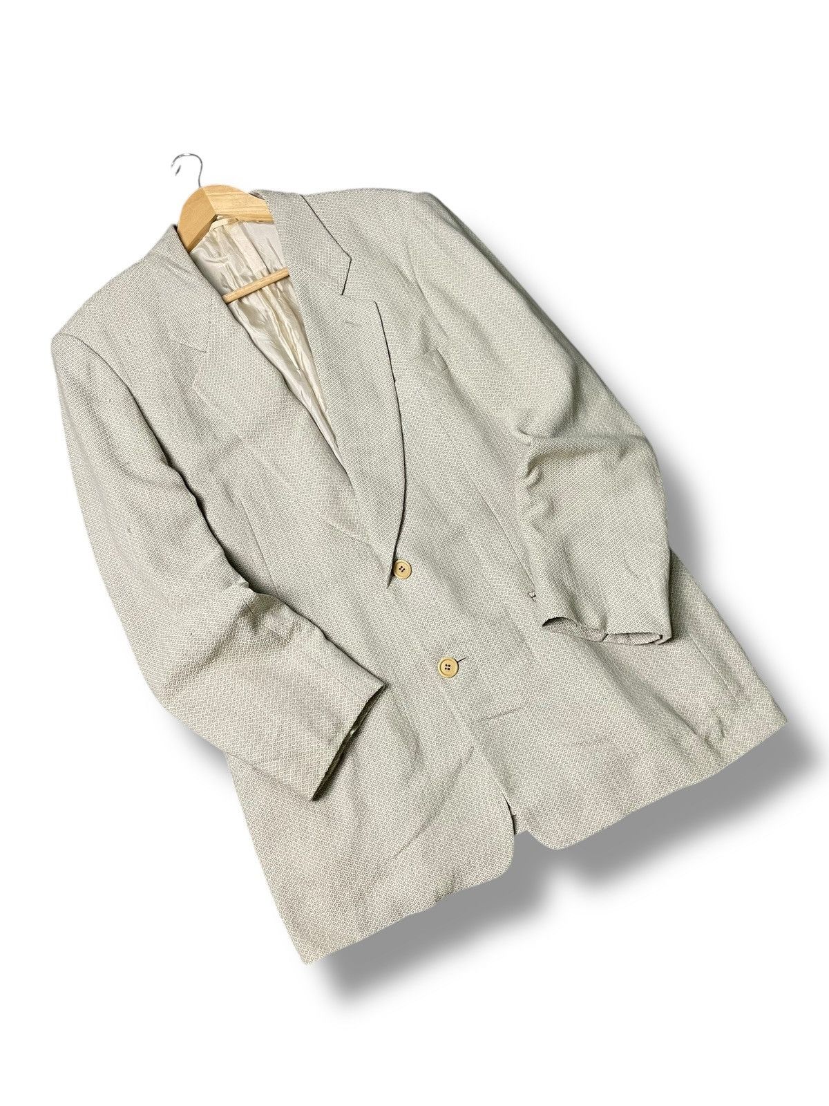 Designer × Giorgio Armani × Vintage Vintage Giorgio Armani Light Blazer (79) Size US XS / EU 42 / 0 - 4 Thumbnail
