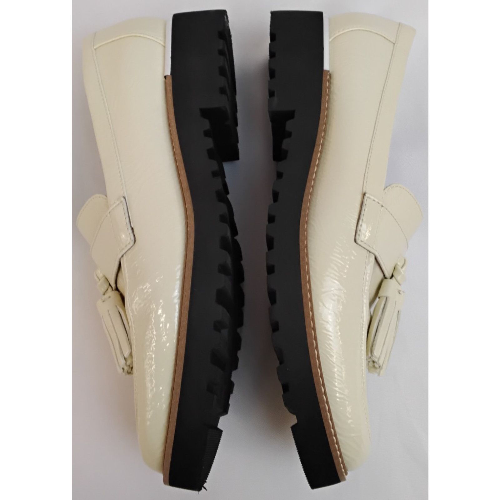 Franco Sarto Franco Sarto Patent Leather Tassel Loafers Women's 8.5 Ivory Size US 8.5 / IT 38.5 - 7 Thumbnail