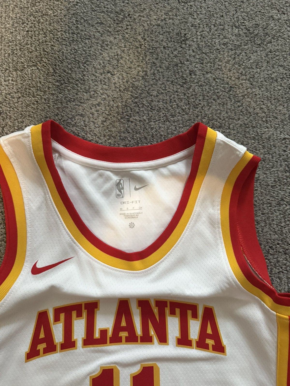 Nike Nike Atlanta Hawks Trae Young NBA Jersey Size US S / EU 44-46 / 1 - 4 Thumbnail
