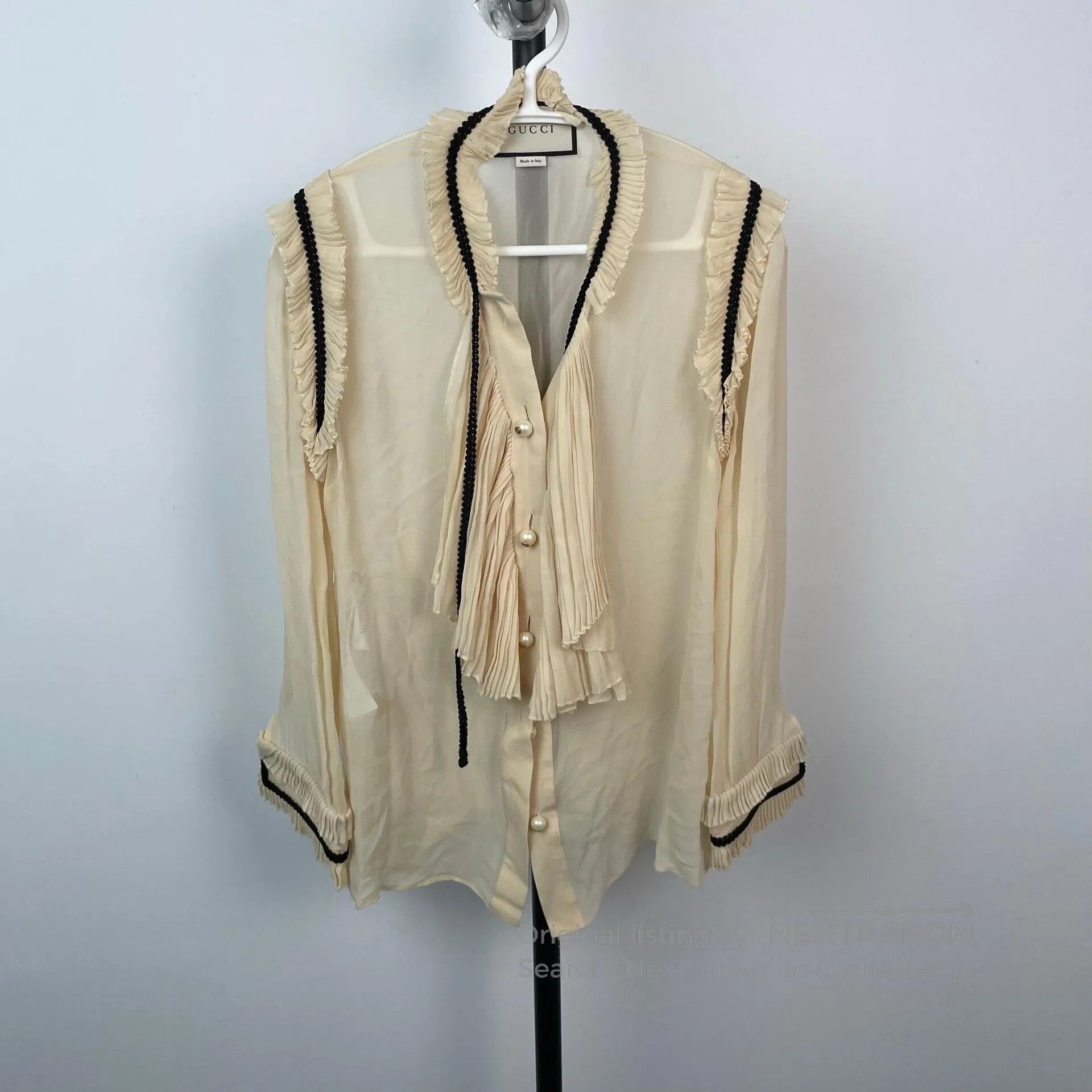 Gucci Guicci Palace style silk chiffon pearl button shirt| Size S / US 4 / IT 40 - 1 Thumbnail