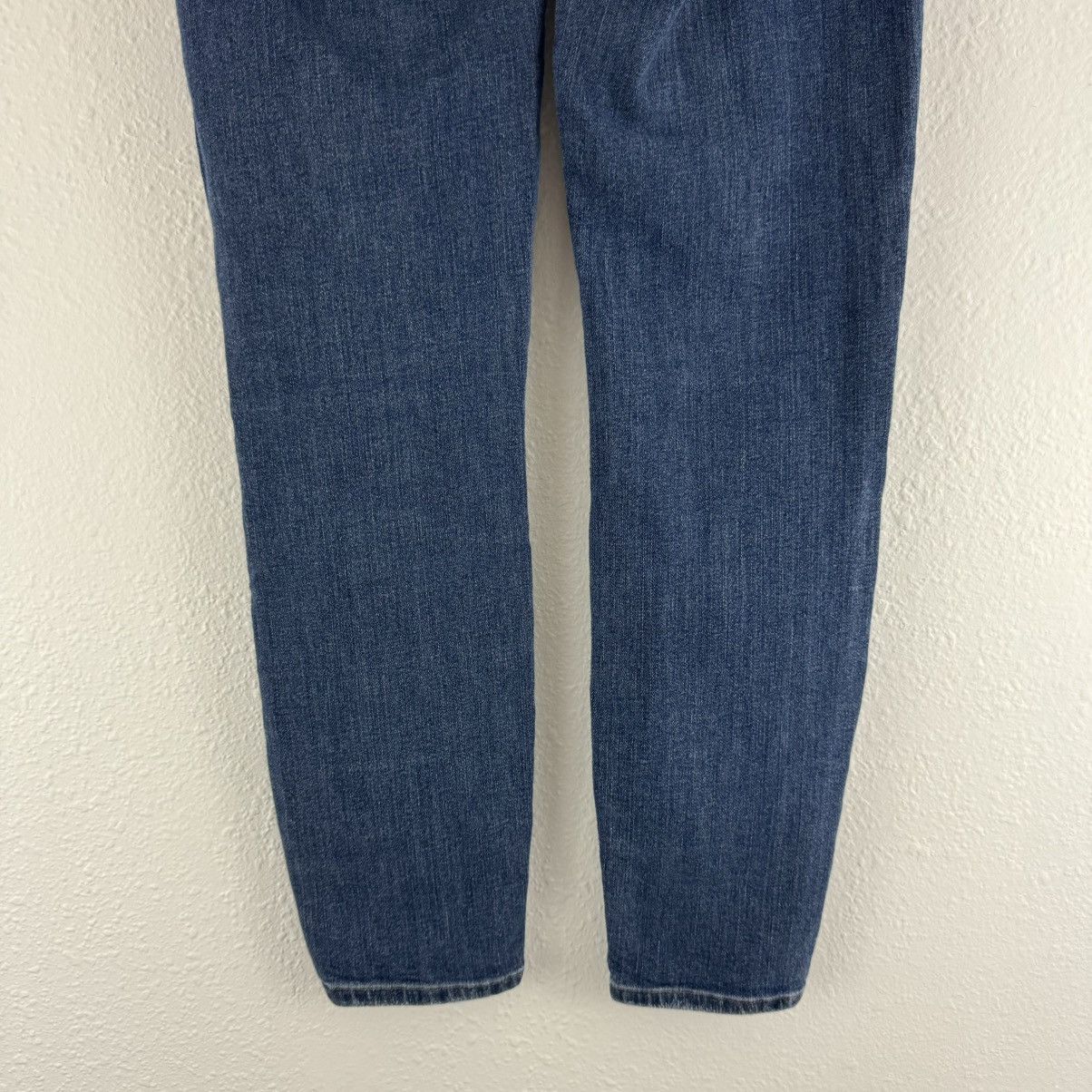 Good American GOOD AMERICAN Denim High Waisted Good Legs Skinny Jeans Size 28" / US 6 / IT 42 - 8 Thumbnail