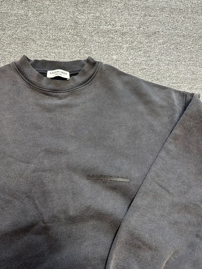 Balenciaga Balenciaga 22 FW Stripped Thread Pullover Sweatshirt 2502-N Size US S / EU 44-46 / 1 - 3 Thumbnail
