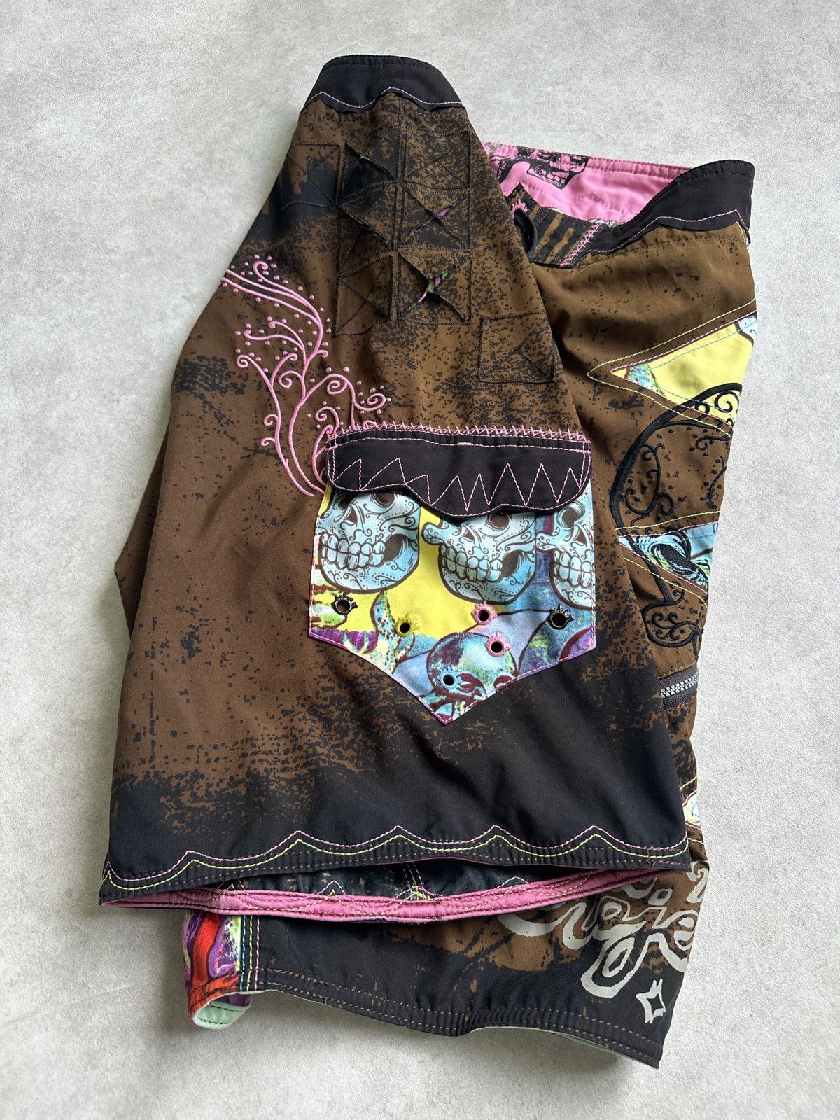 Quiksilver Quiksilver surfing skate shorts acid crazy print and details Size US 30 / EU 46 - 8 Thumbnail