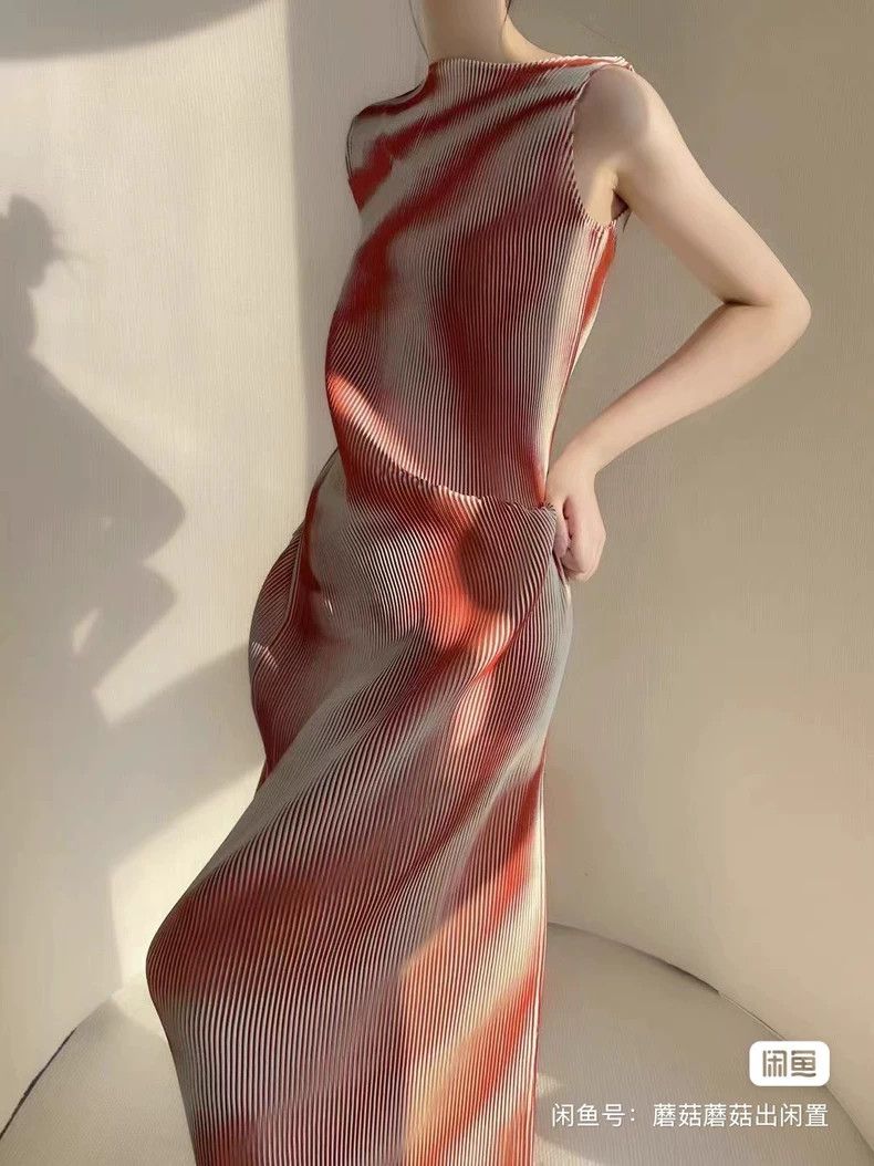 Issey Miyake Issey Miyake Red striped dress Size S / US 4 / IT 40 - 3 Thumbnail
