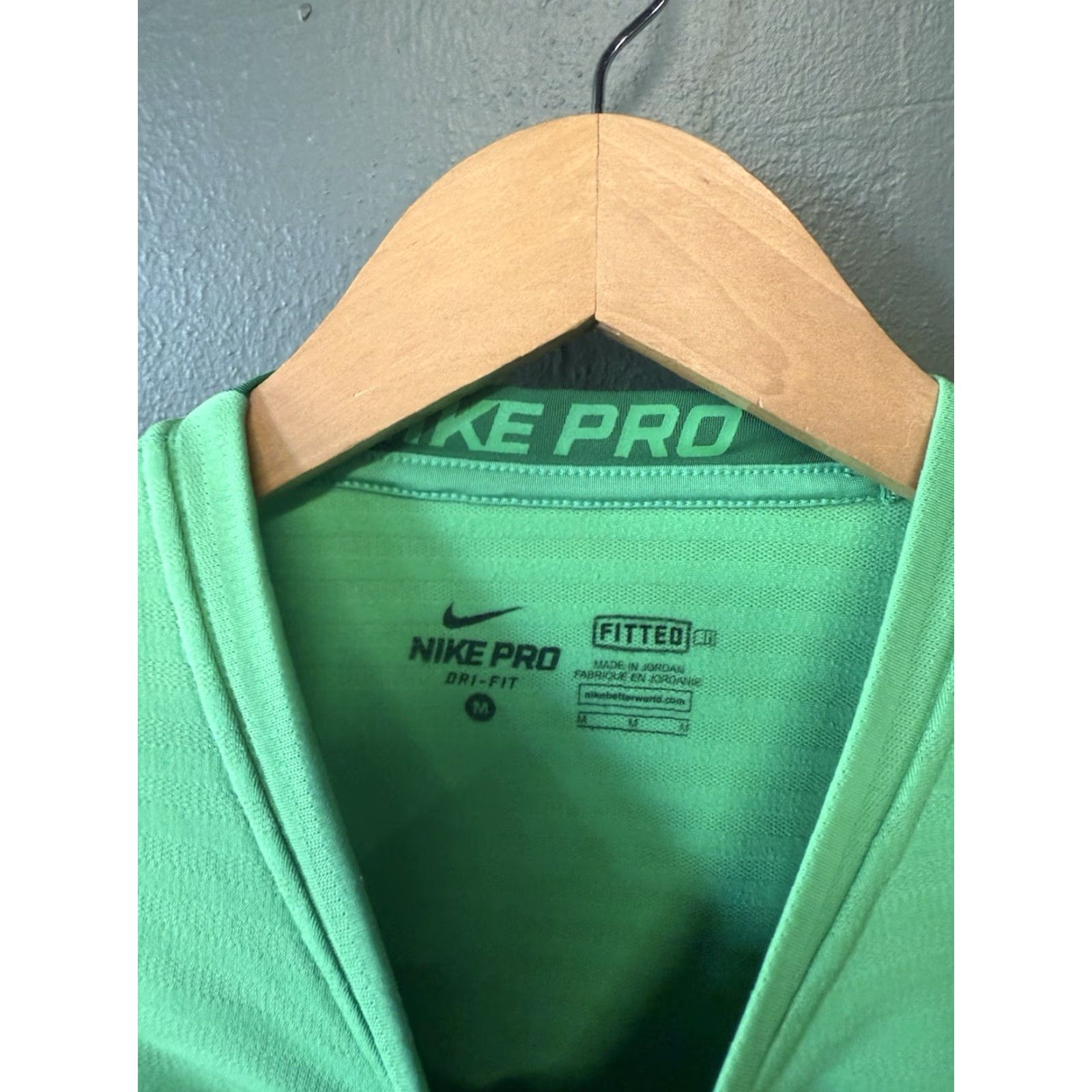 Nike Nike Pro Mens Long Sleeve Baselayer Shirt Size M Green Pullover Activewear Mens Size US M / EU 48-50 / 2 - 3 Thumbnail