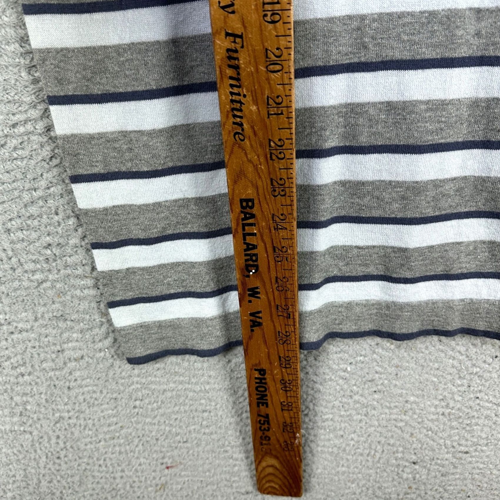 Banana Republic Banana Republic Shirt Knit Polo Mens Large Gray Blue Stripes Short Sleeve Rugby Shirt Size US L / EU 52-54 / 3 - 7 Thumbnail