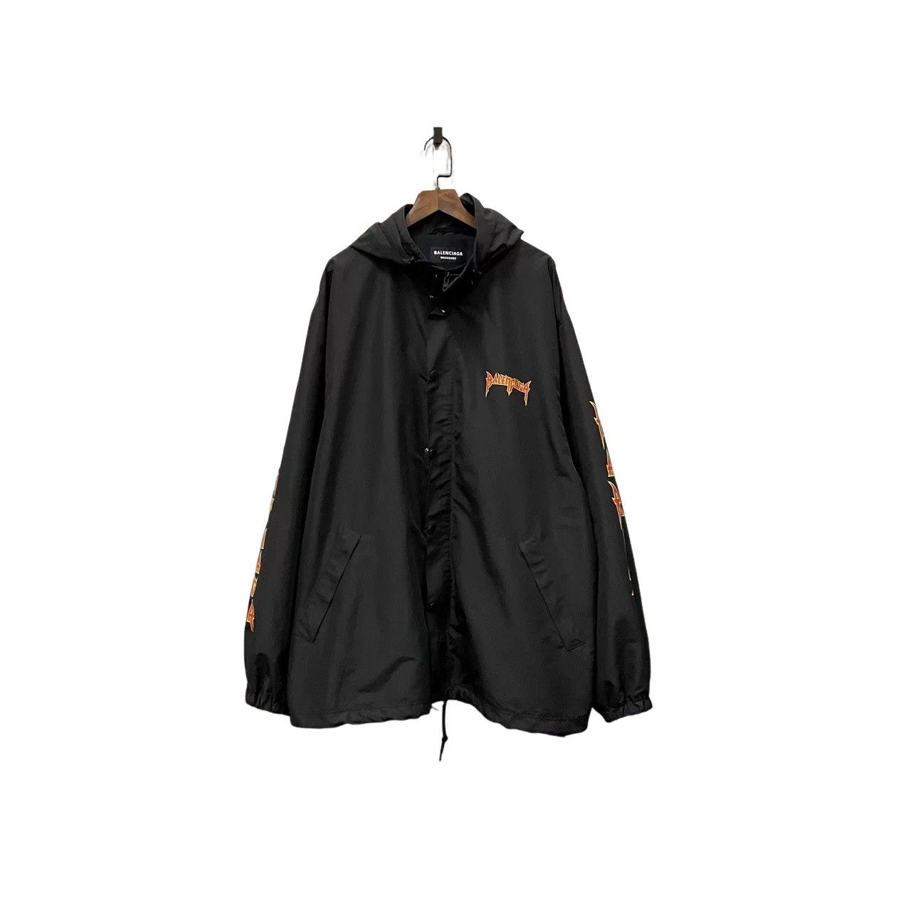 Balenciaga Balenciaga Metal Logo Coach Jacket Size M Size US M / EU 48-50 / 2 - 1 Thumbnail