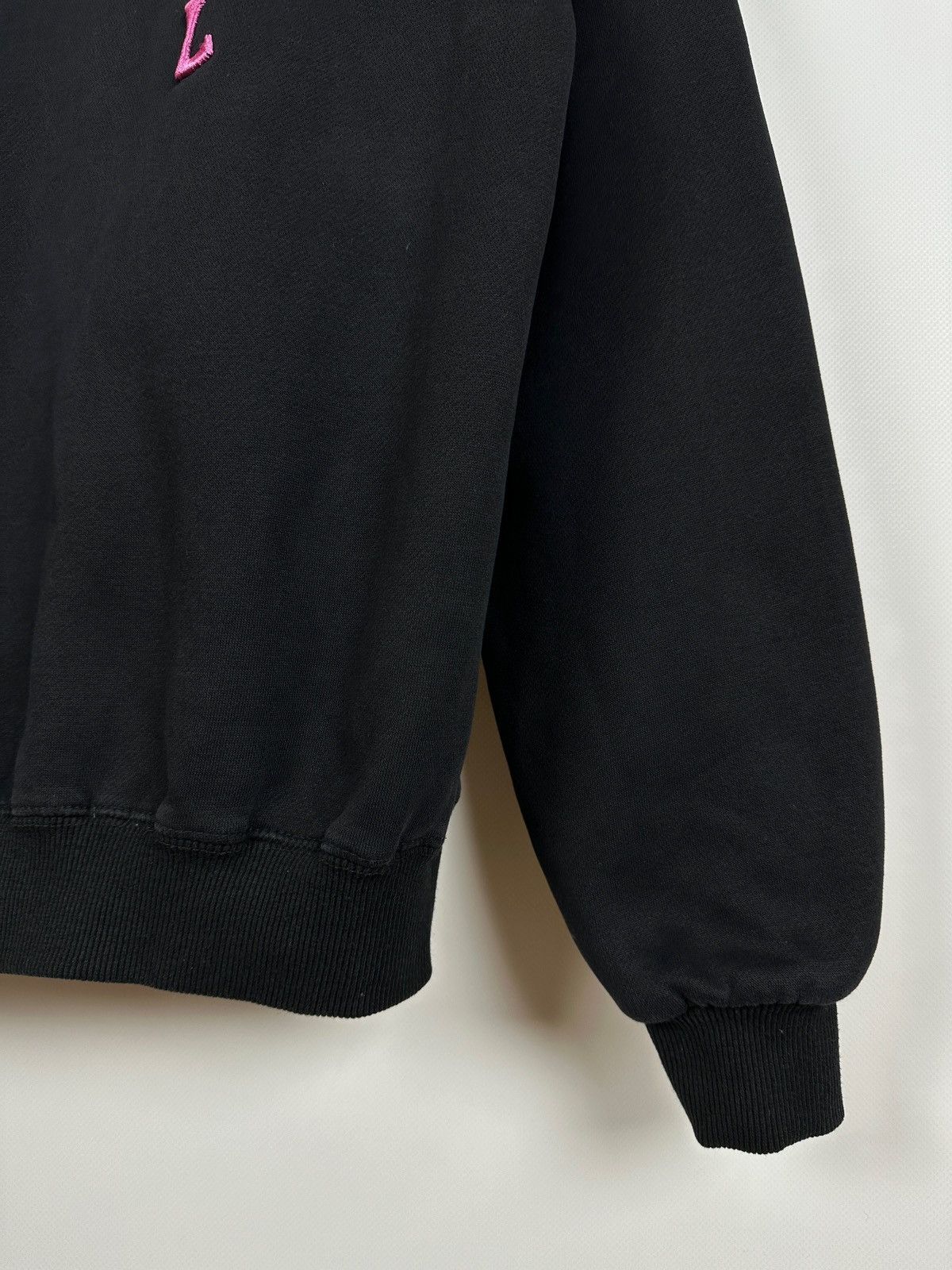 Travis Scott 2018 Travis Scott Astroworld Black Hoodie Size US S / EU 44-46 / 1 - 17 Thumbnail