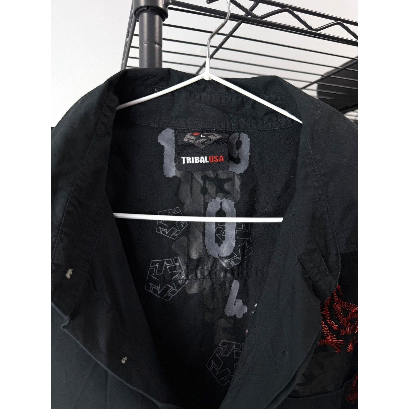 Tribal Streetwear Vintage Tribal USA Y2K Rap Hip Hop Style Shirt Tapout Jnco Size US L / EU 52-54 / 3 - 6 Thumbnail