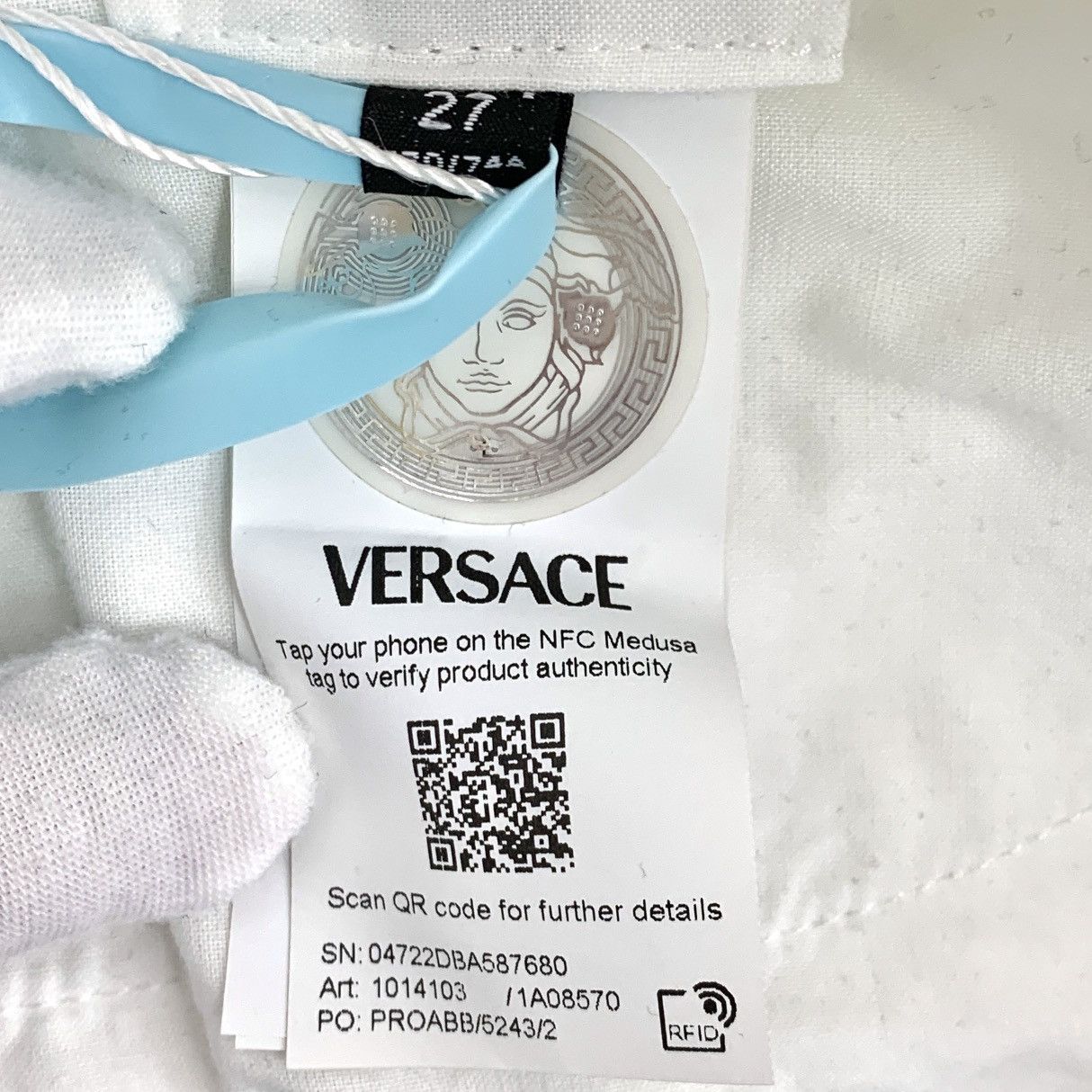 Versace Versace Casual Pants Logo Leather Tag Gold Buckle K26WX Size 27" / US 4 / IT 40 - 9 Thumbnail