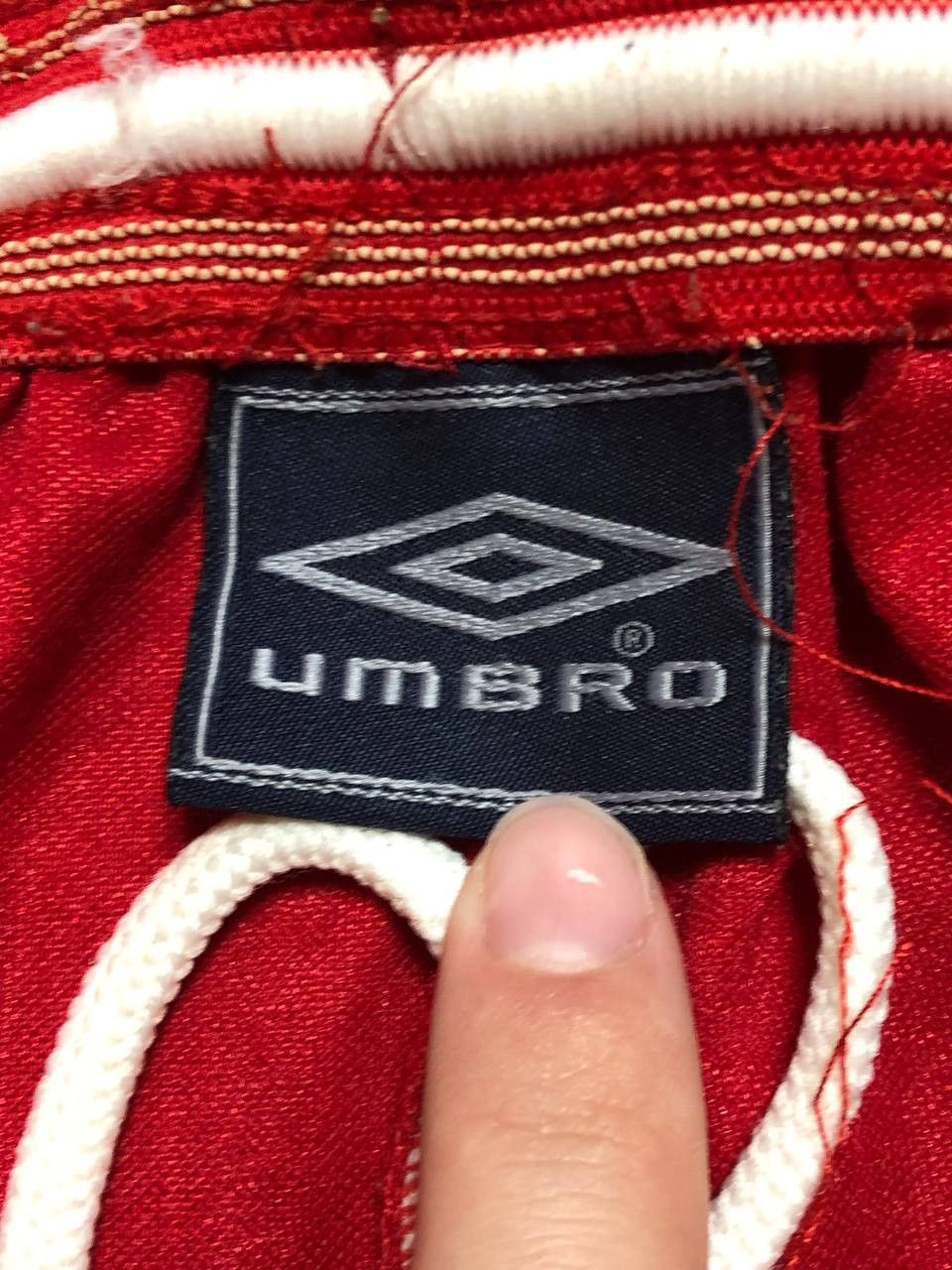 Umbro Umbro Shorts Size US 34 / EU 50 - 13 Thumbnail