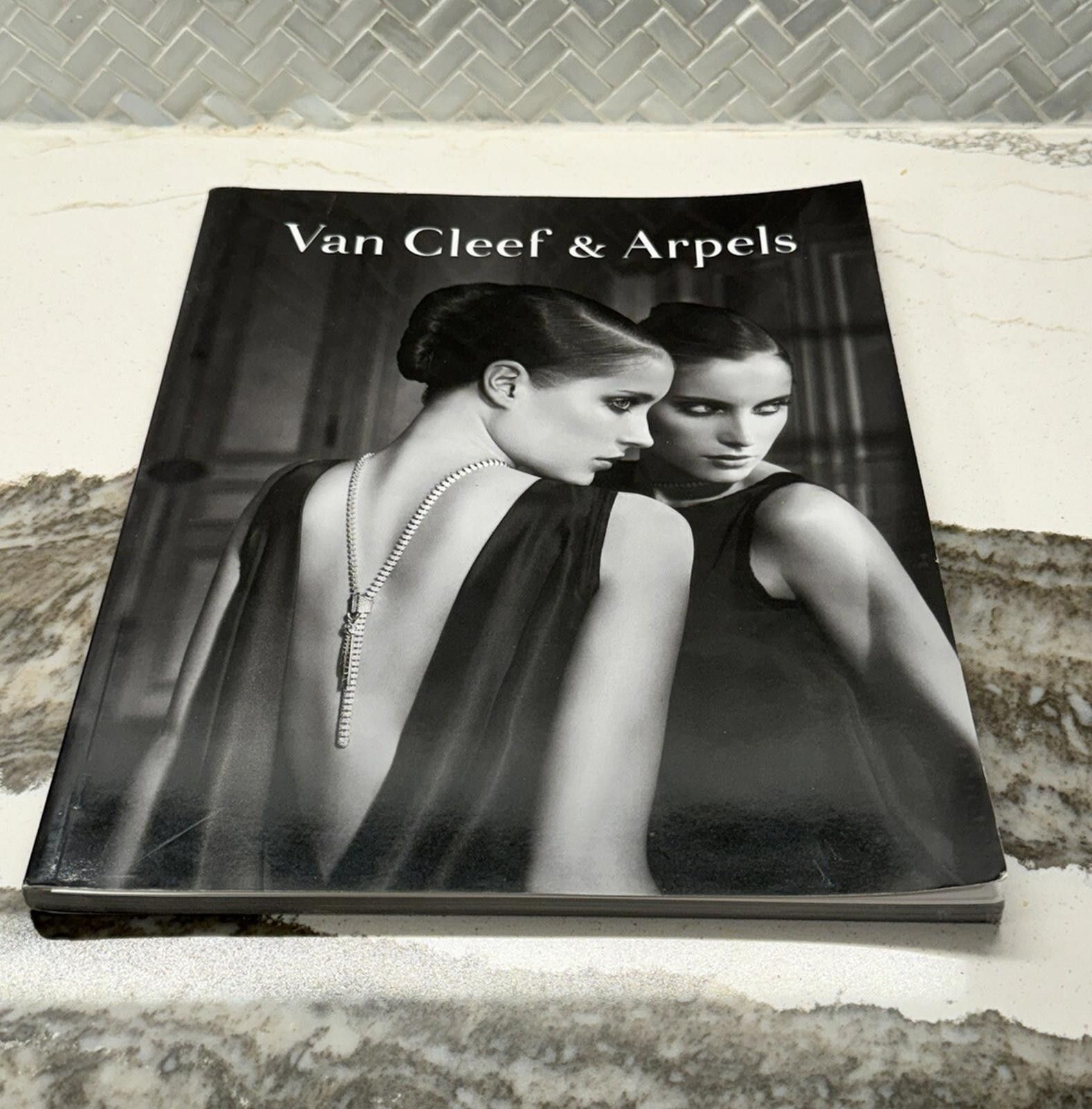 Van Cleef & Arpels Art Book Catalog Van Cleef & Arpels 2010 ( and ) Very Good Size ONE SIZE - 1 Thumbnail