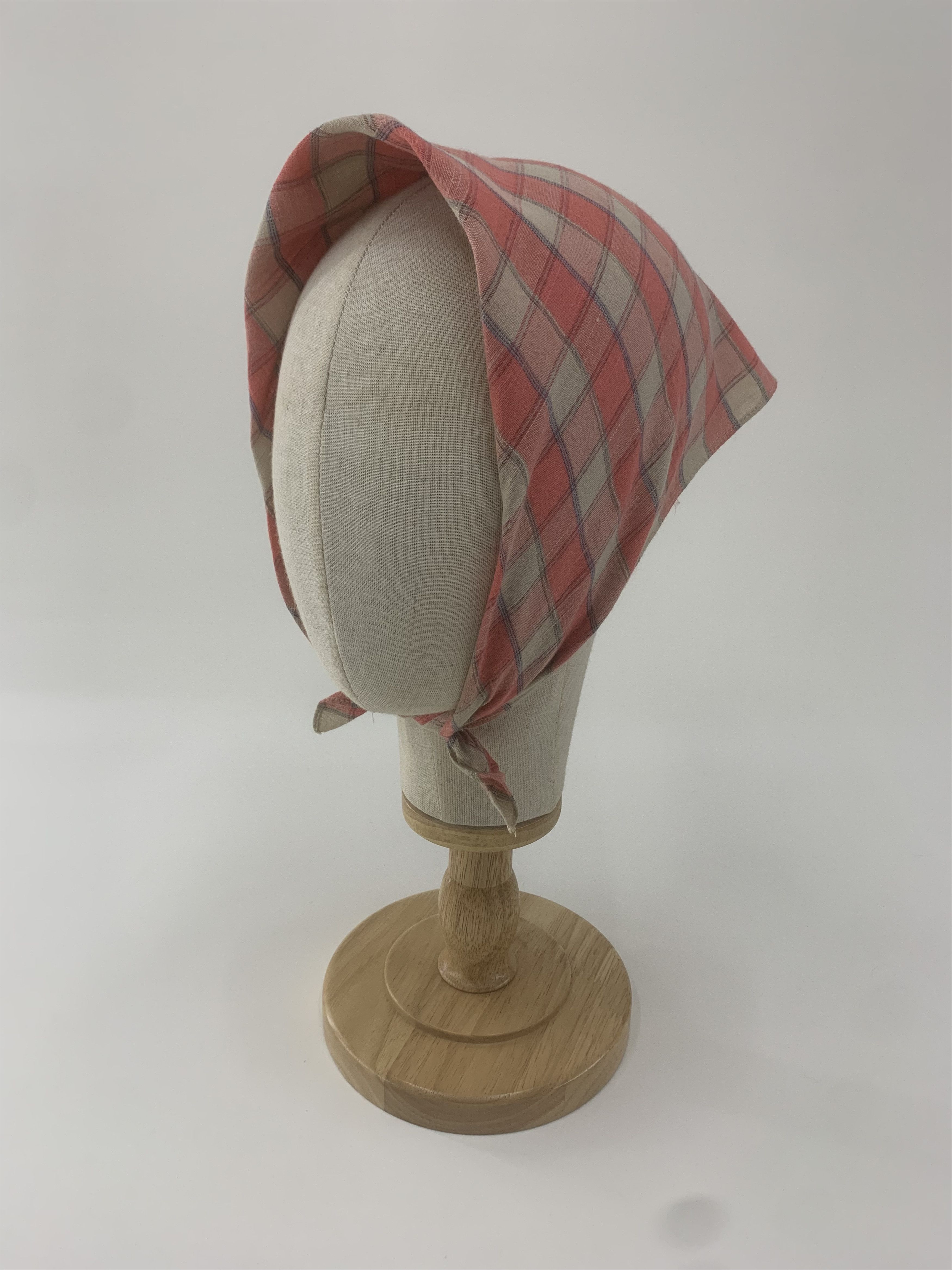 Issey Miyake Issey Miyake Handkerchief Bandana Neckerchief Pocket Square Size ONE SIZE - 1 Thumbnail