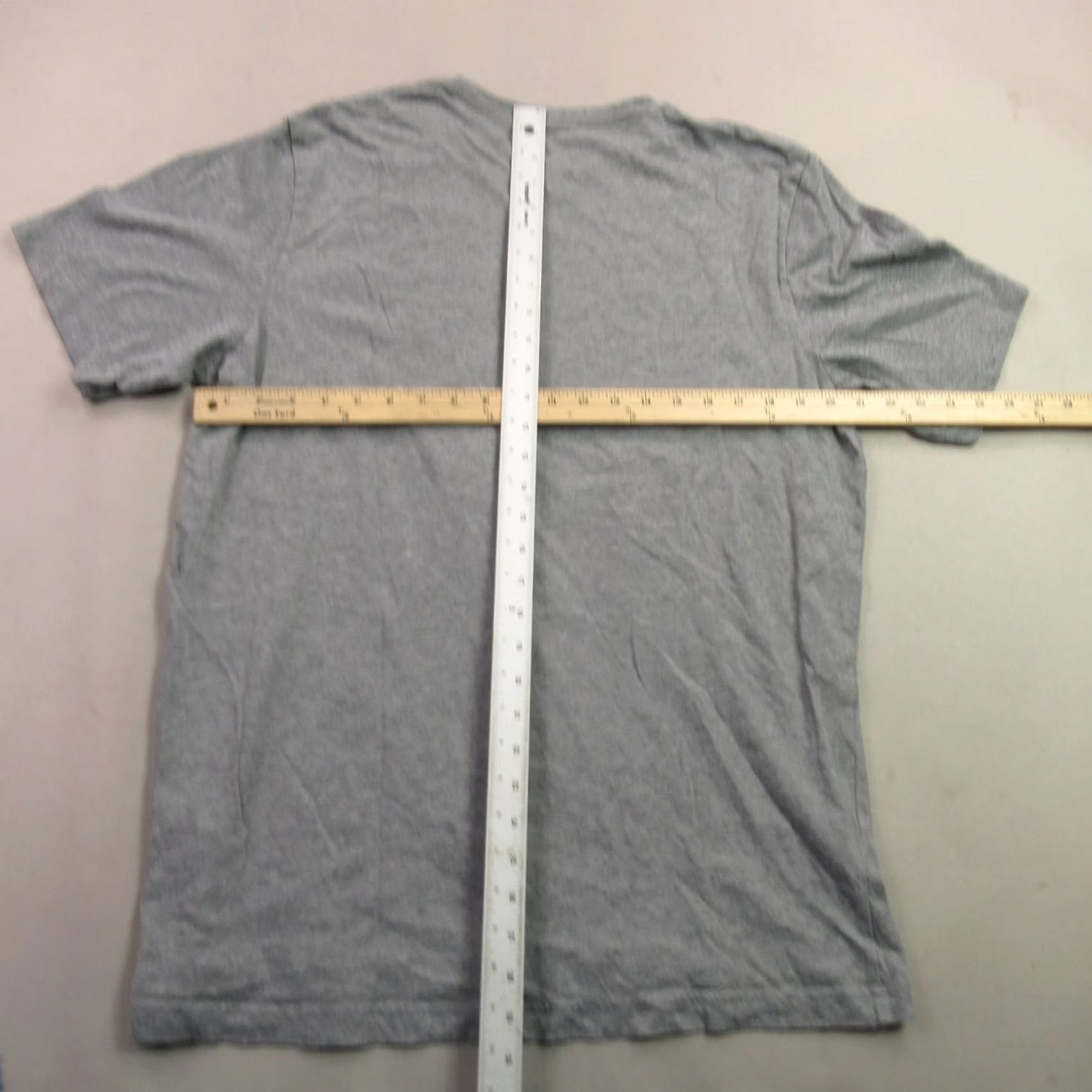 TravisMathew Travis Mathew Shirt Mens XL Short Sleeve Crew Neck Outdoors Gray Size US XL / EU 56 / 4 - 6 Thumbnail