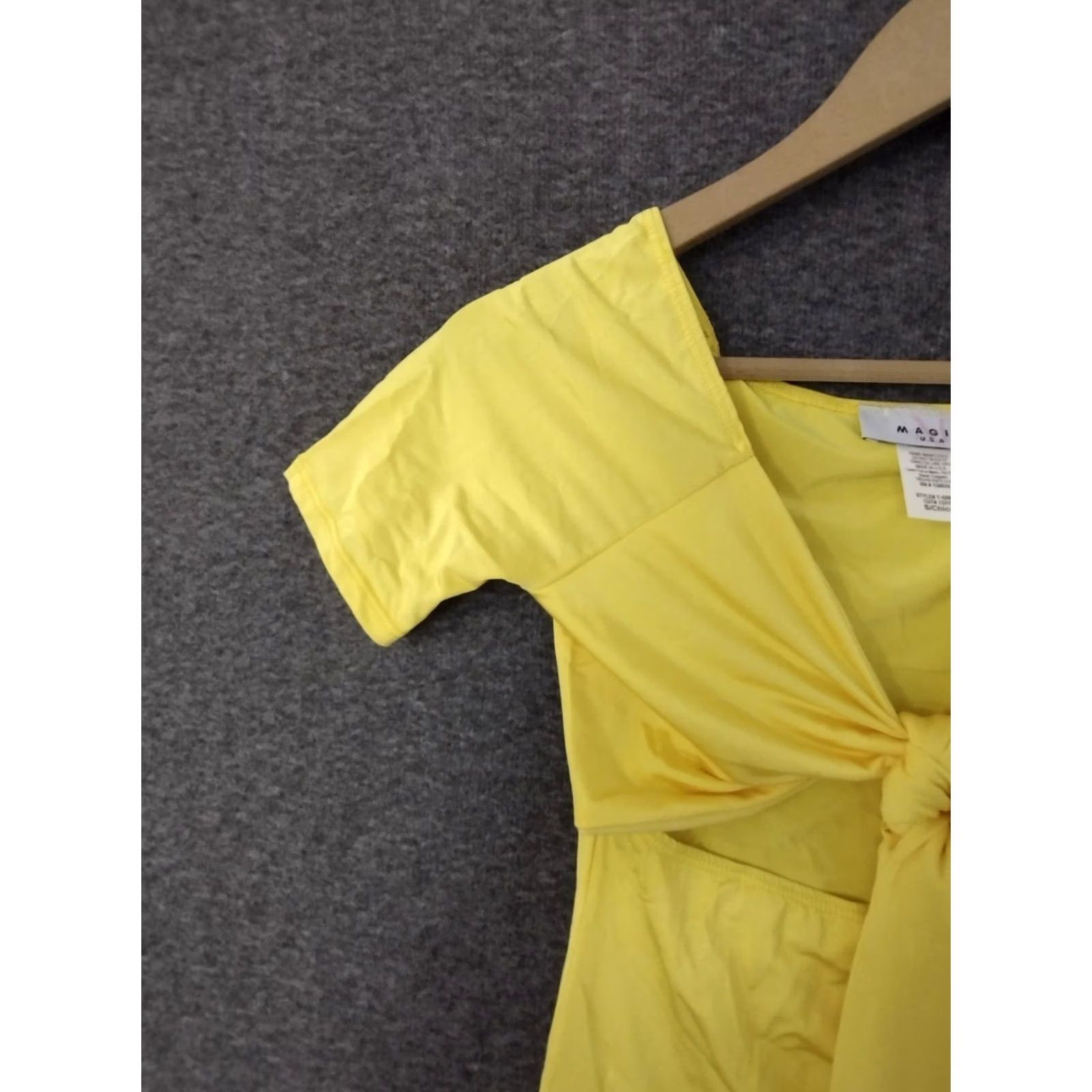 Vintage MAGIA Bodysuit Shirt Yellow Open Tummy Tie Front Short Sleeve Size S Womens Size S / US 4 / IT 40 - 7 Thumbnail