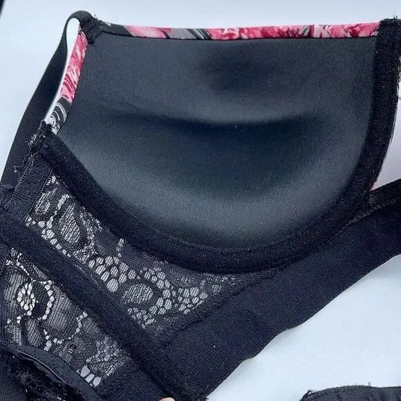 Other floral size 36C padded push up bra. Size ONE SIZE - 2 Thumbnail