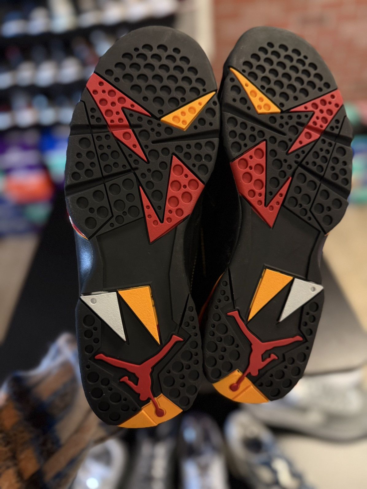 Jordan Brand × Nike Jordan 7 Citrus (2022) Size 11.5 Brand New Size US 11.5 / EU 44-45 - 13 Thumbnail