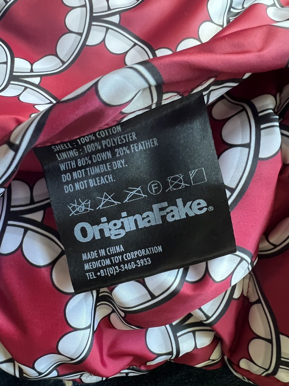 Kaws Kaws Bape Archive Circle Teeth Reversible Down Puffer Jacket Size US S / EU 44-46 / 1 - 14 Thumbnail