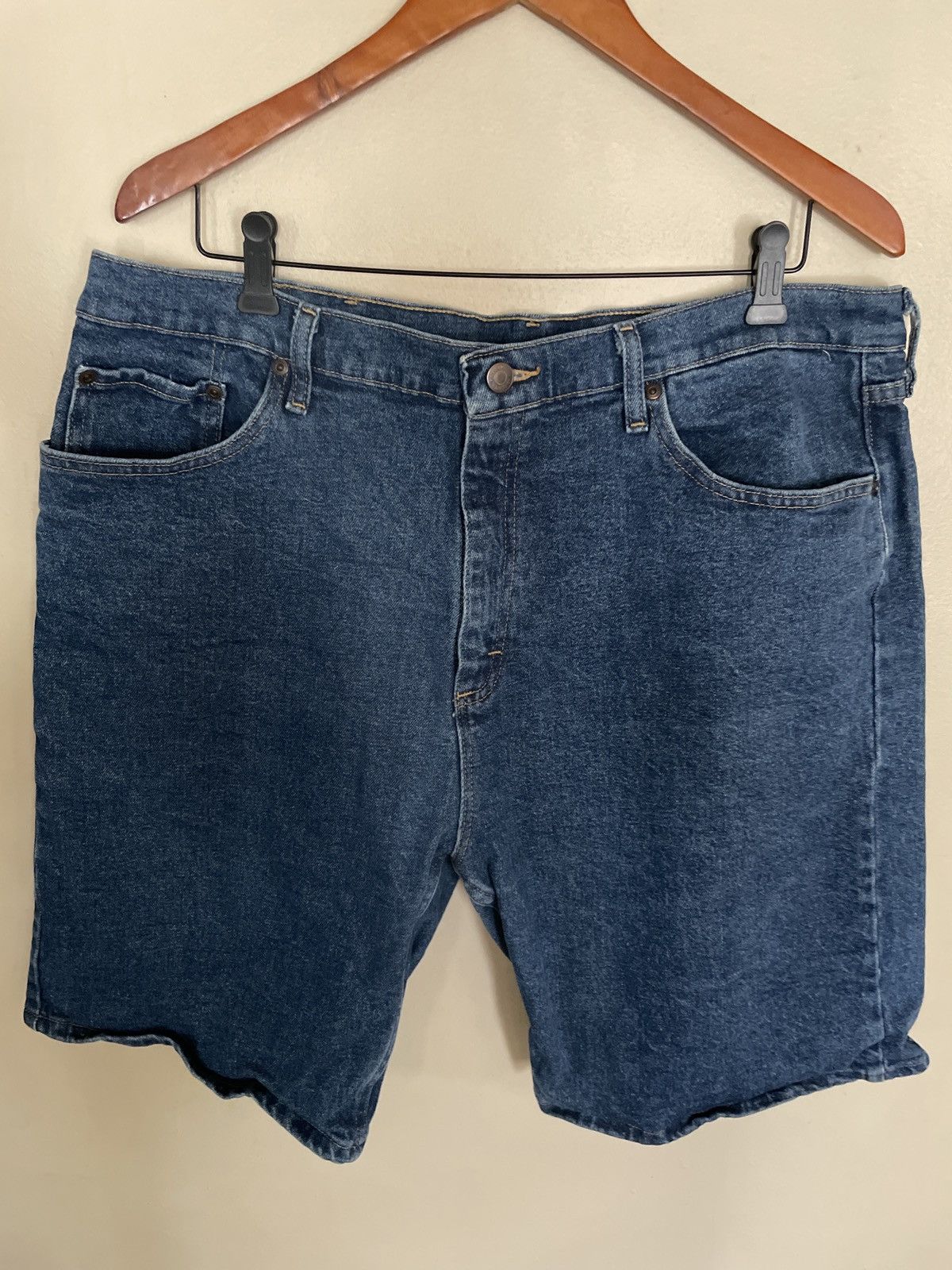Designer × Vintage × Wrangler Wrangler Denim Blue Jean Shorts Jorts Waist 38 Relaxed Fit Size US 38 / EU 54 - 1 Thumbnail