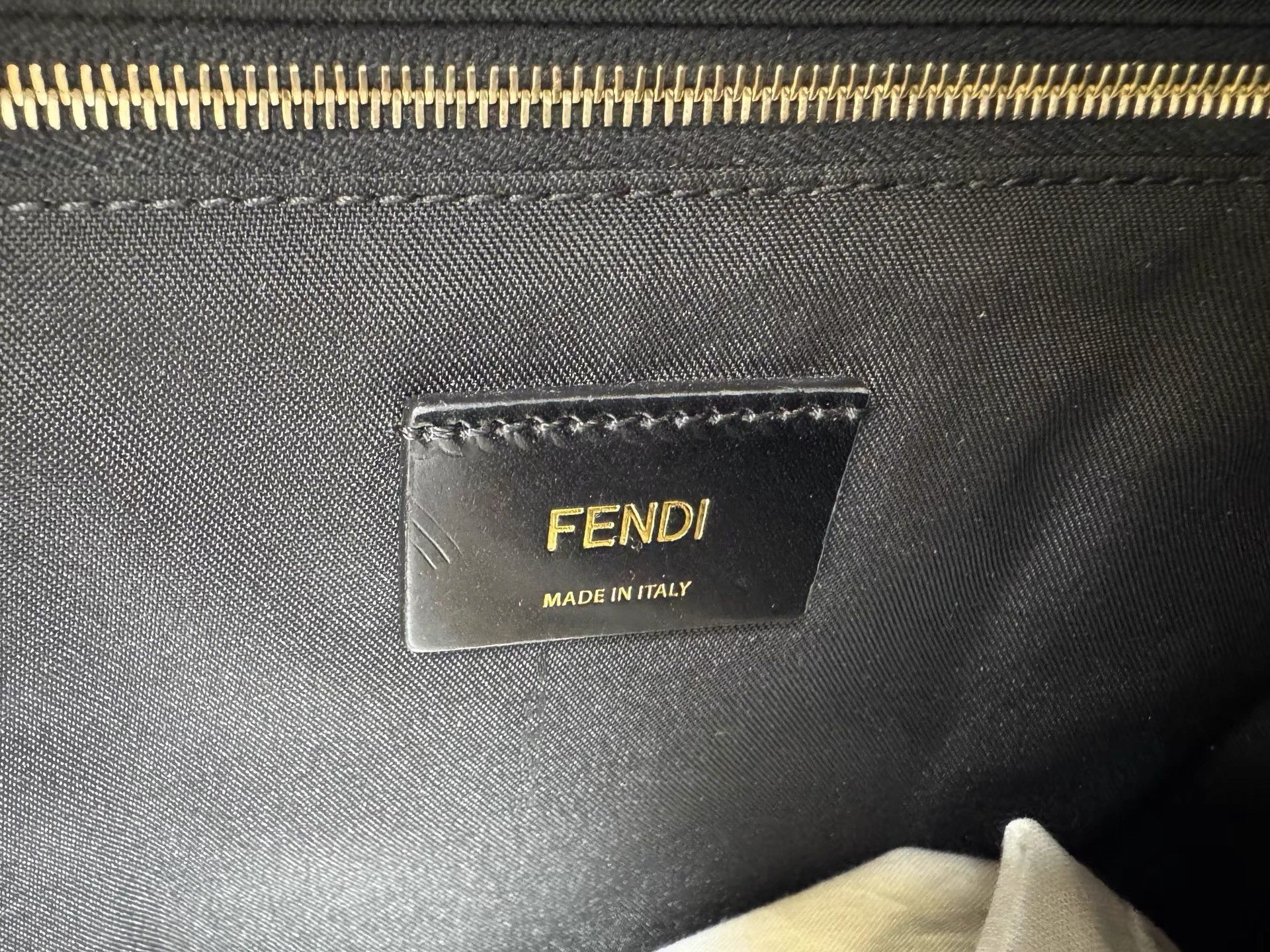 Fendi FENDI Metal Monster Yellow Eyes Backpack K36 Size ONE SIZE - 6 Thumbnail
