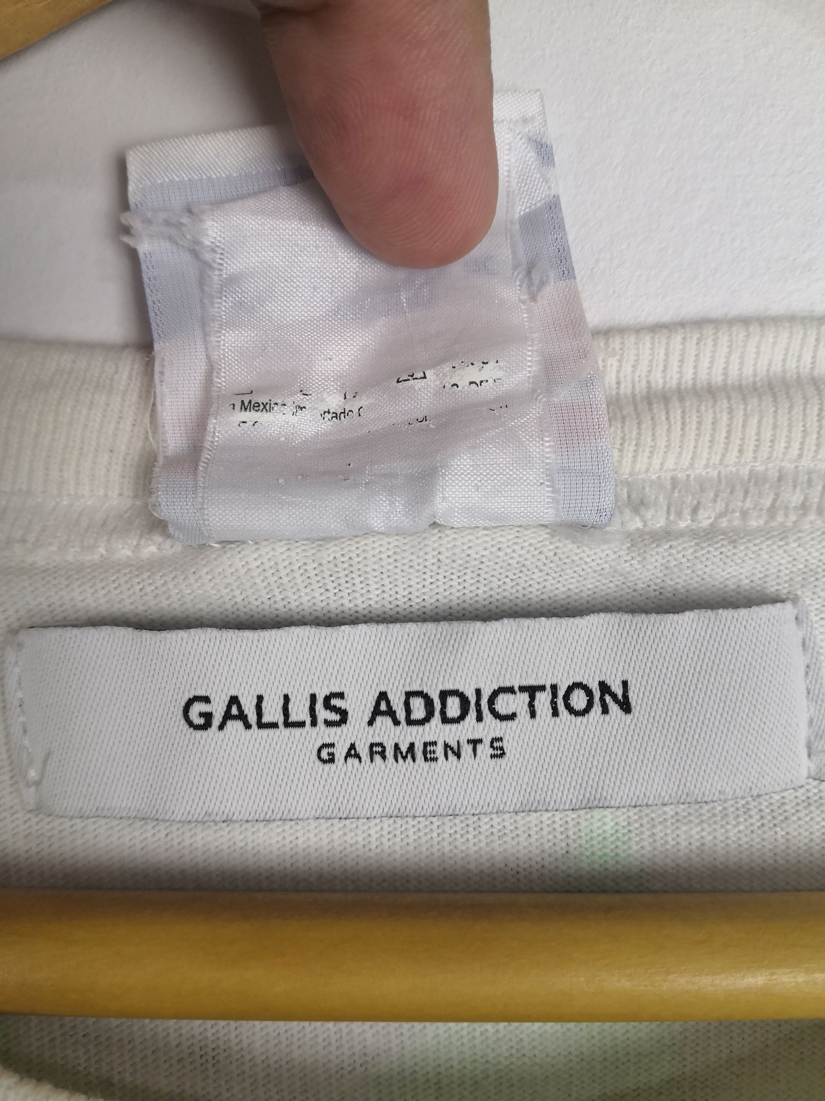 Champion Vintage Champion x Gallis Addiction Tees Big Logo Spellout Size US L / EU 52-54 / 3 - 7 Thumbnail
