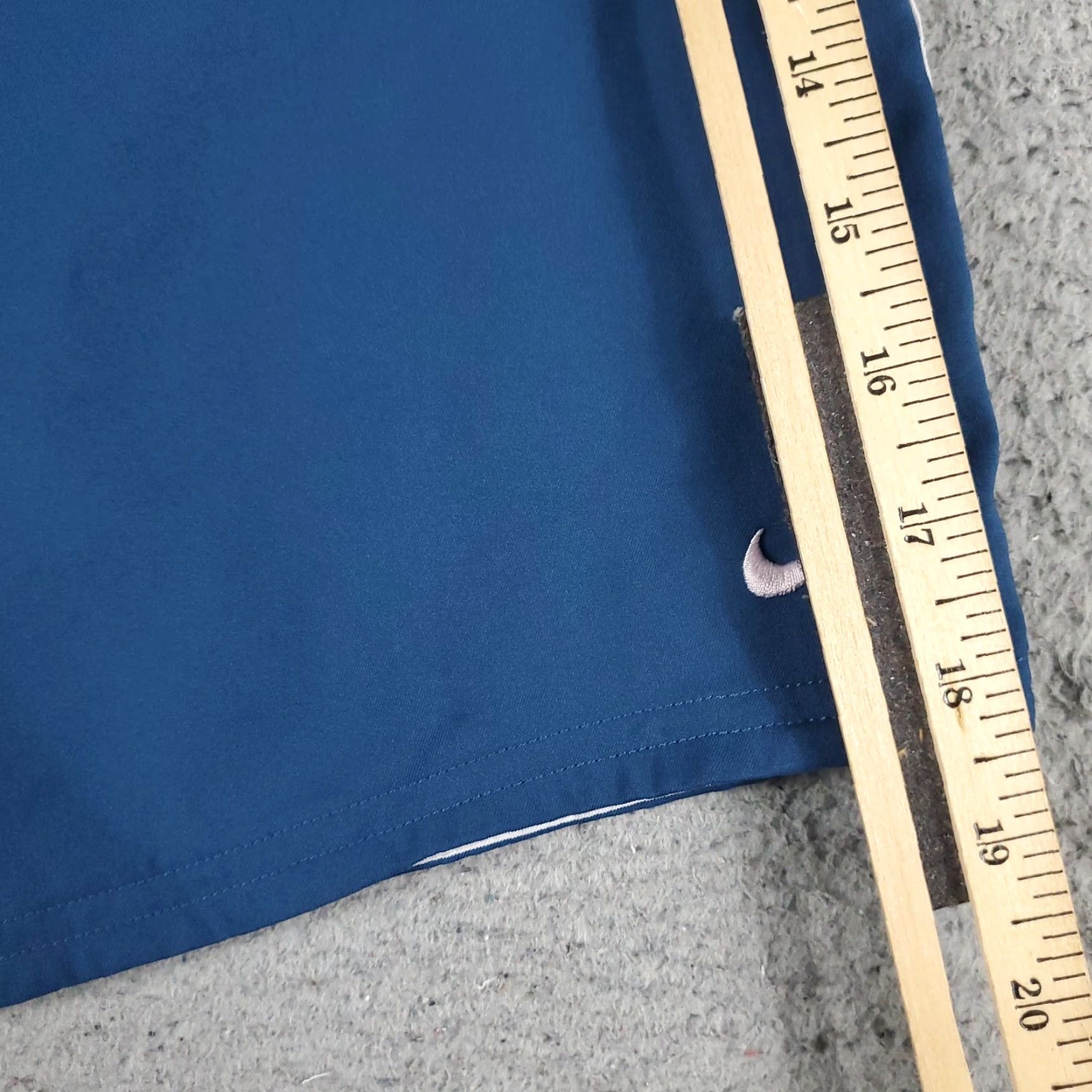 Nike Nike Shorts Mens L Blue Swoosh Lace Tie Beach Board Swim Trunks Size US 33 - 5 Thumbnail