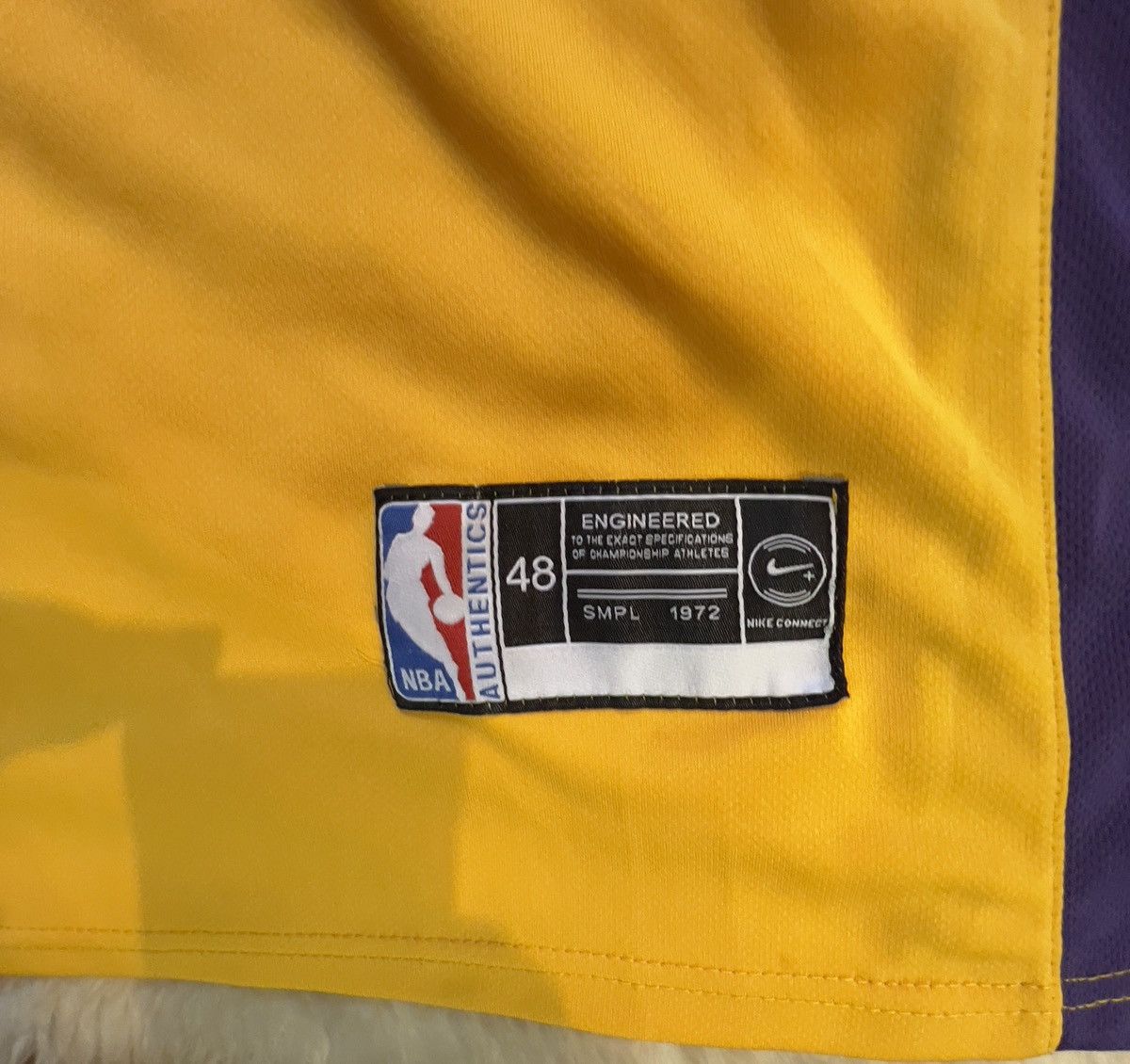 Nike Nike Lakers Kobe Bryant 24 Jersey / Maillot 🏀 Size US XS / EU 42 / 0 - 3 Thumbnail